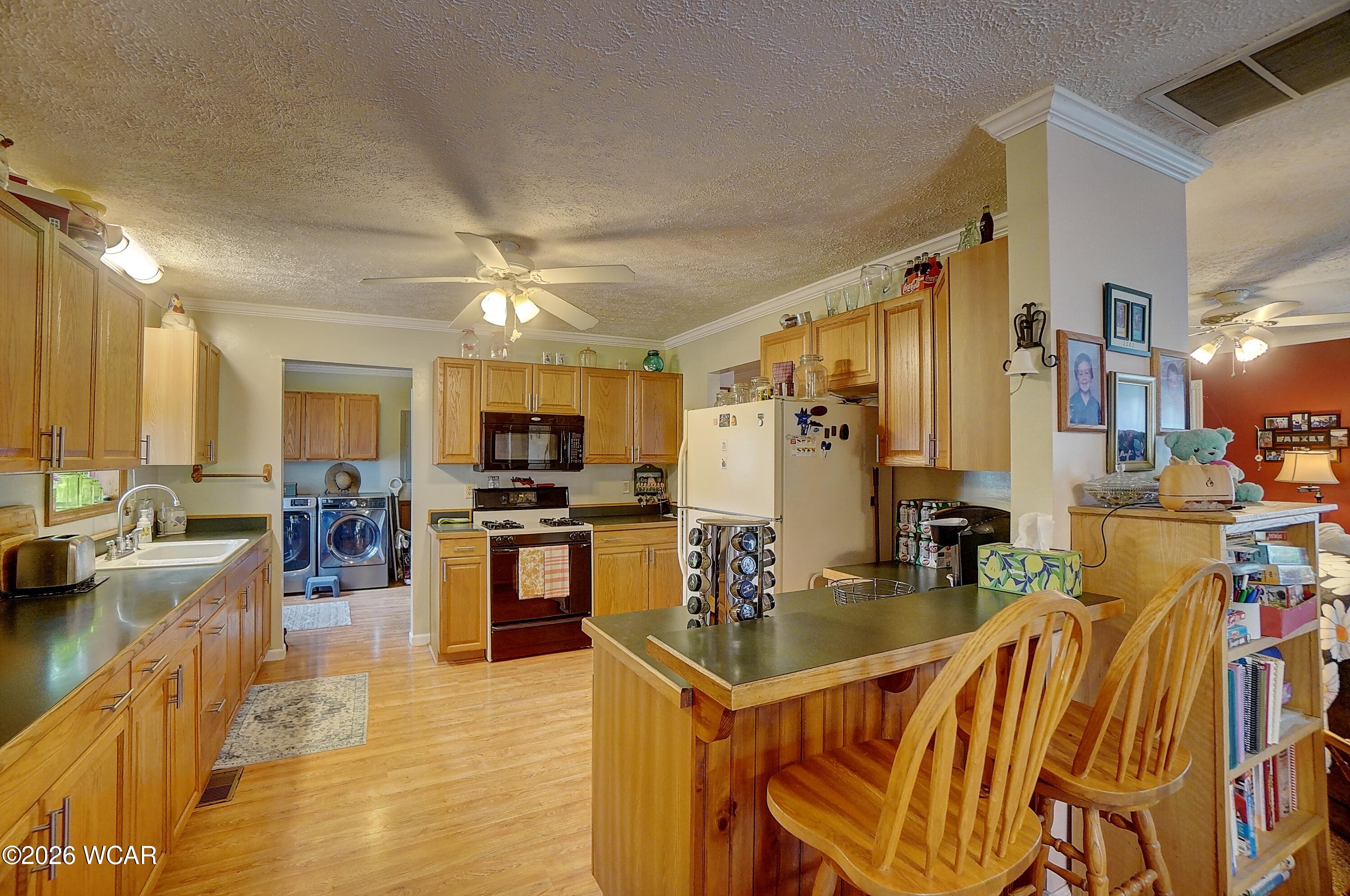 11496 Hiawatha Path, Lakeview, Ohio