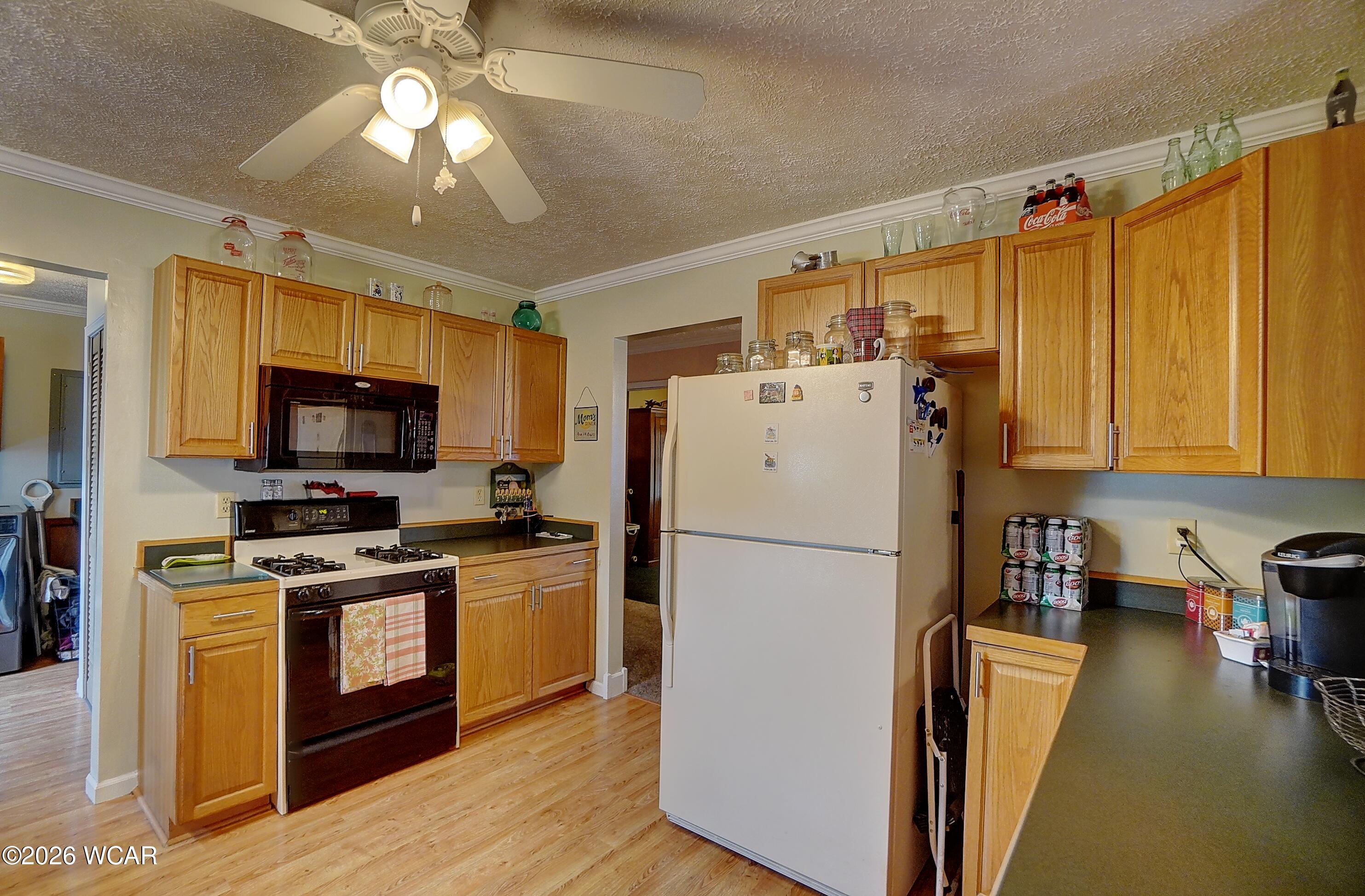 11496 Hiawatha Path, Lakeview, Ohio
