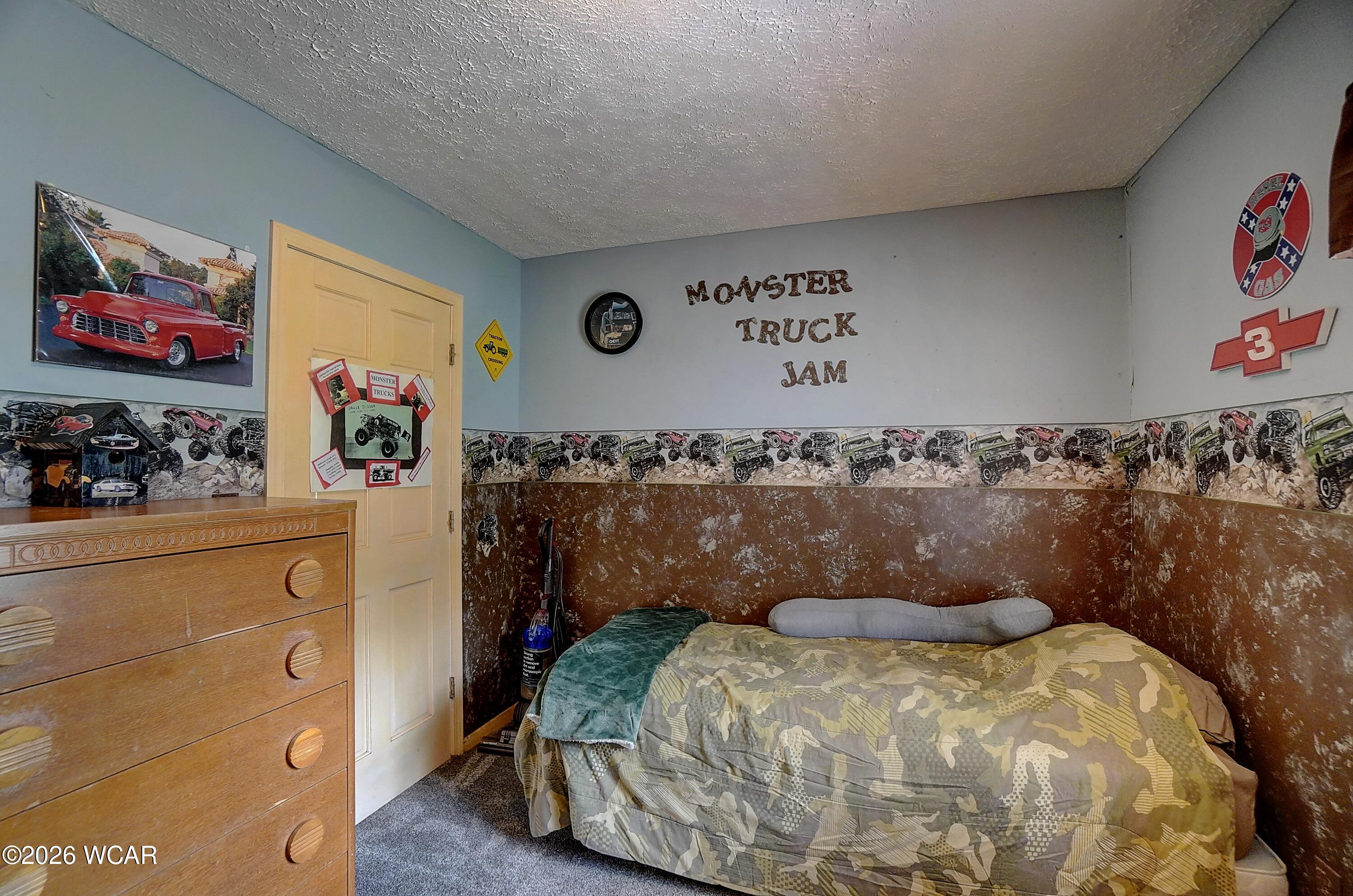 11496 Hiawatha Path, Lakeview, Ohio