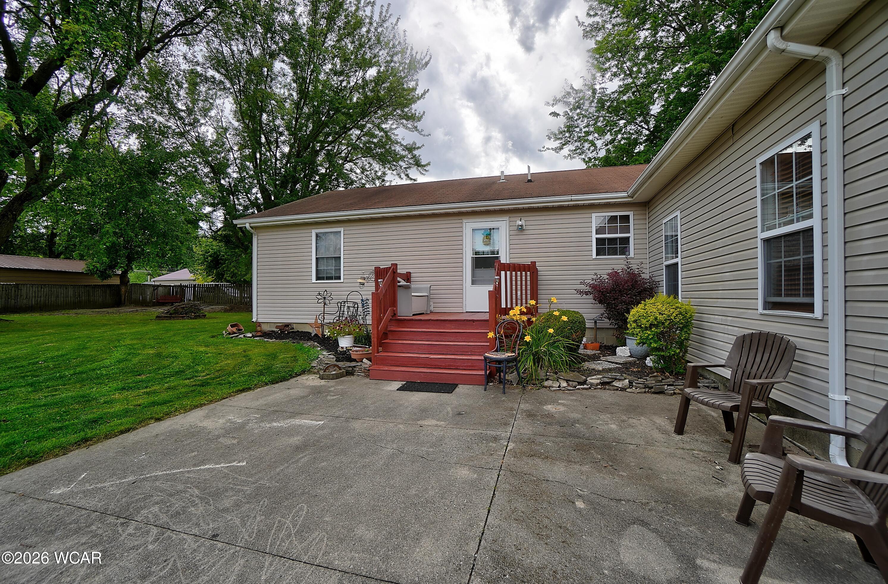 11496 Hiawatha Path, Lakeview, Ohio