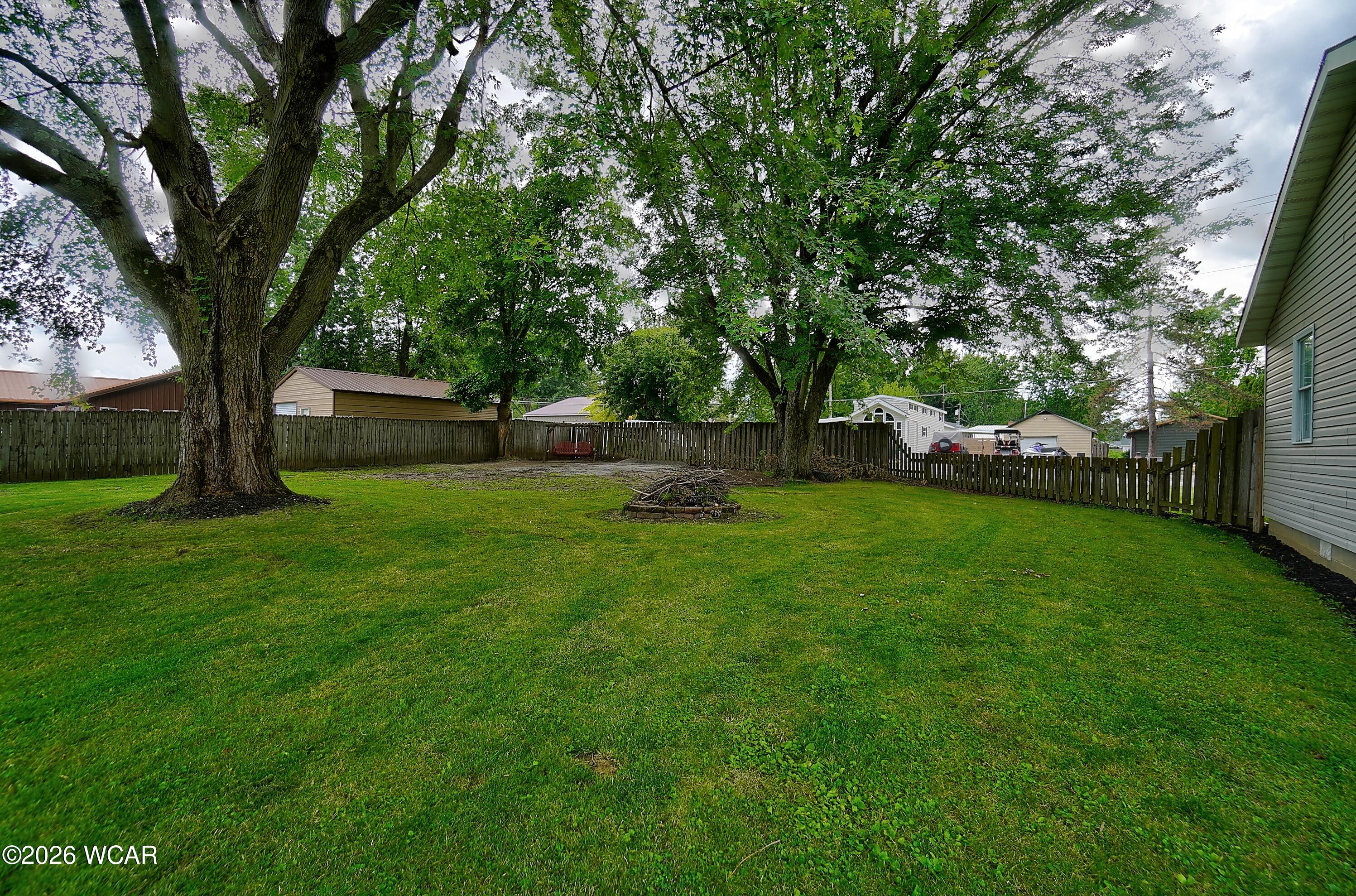 11496 Hiawatha Path, Lakeview, Ohio