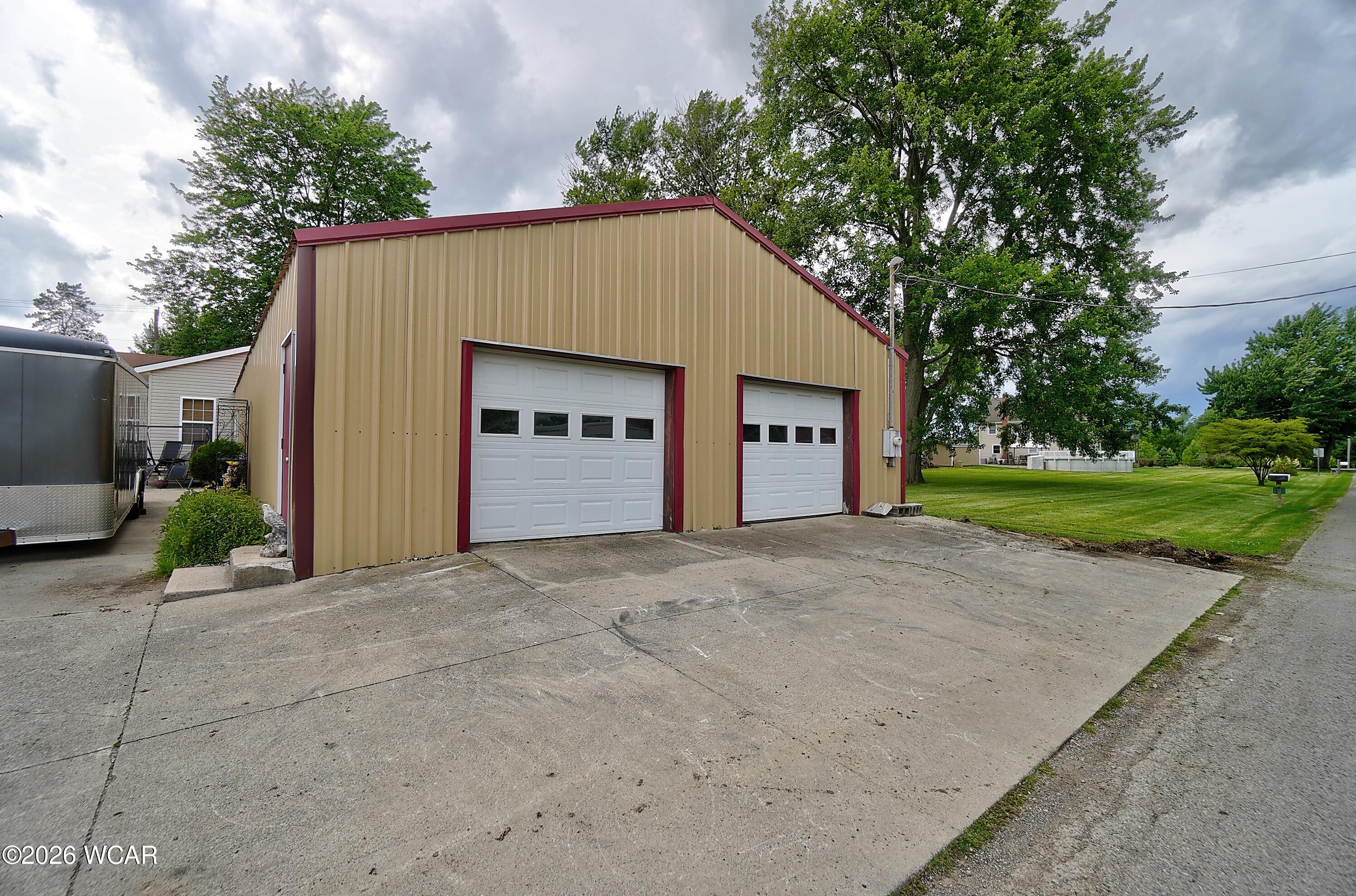 11496 Hiawatha Path, Lakeview, Ohio