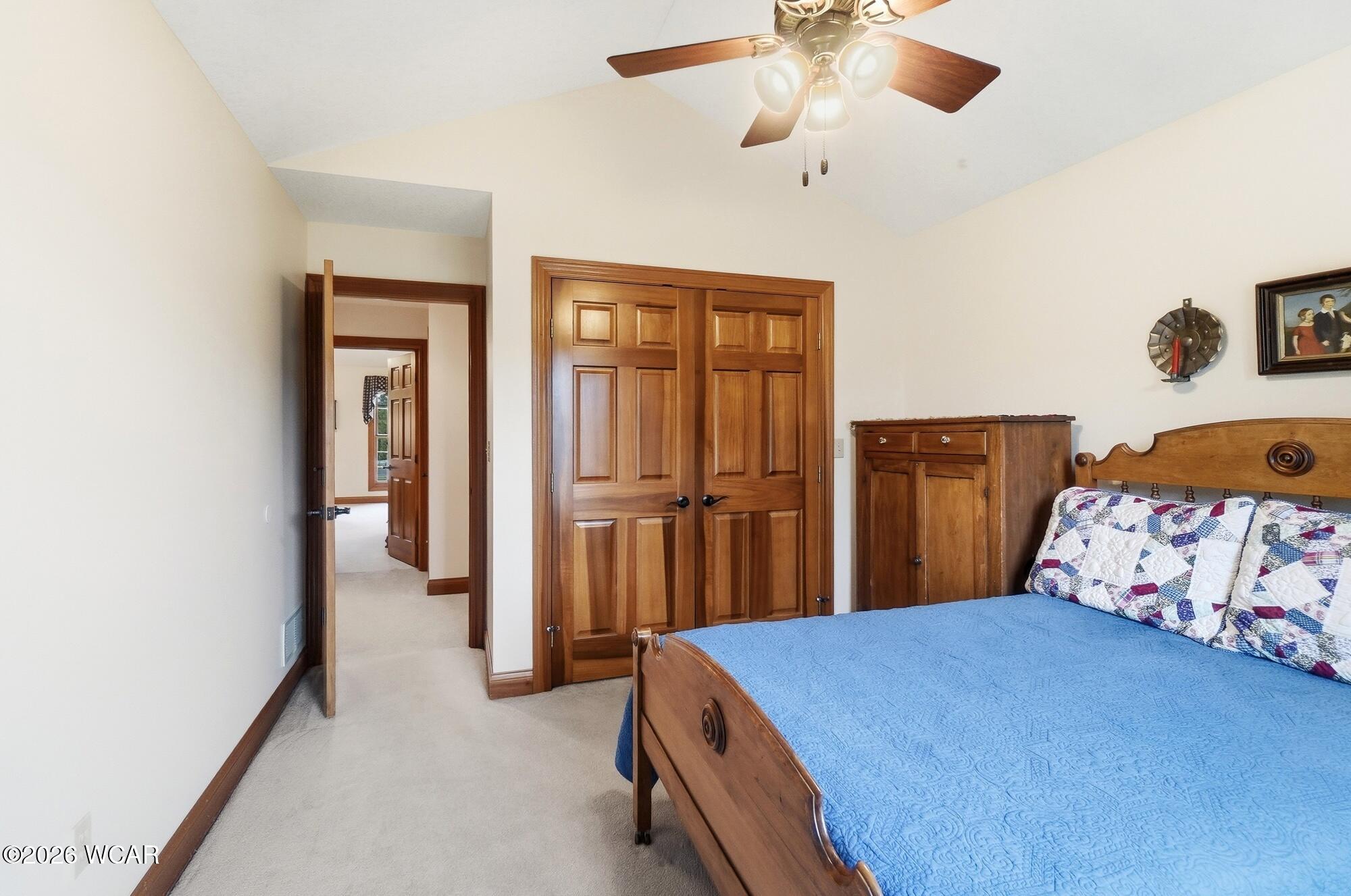 656 Gardenview Circle, Lima, Ohio
