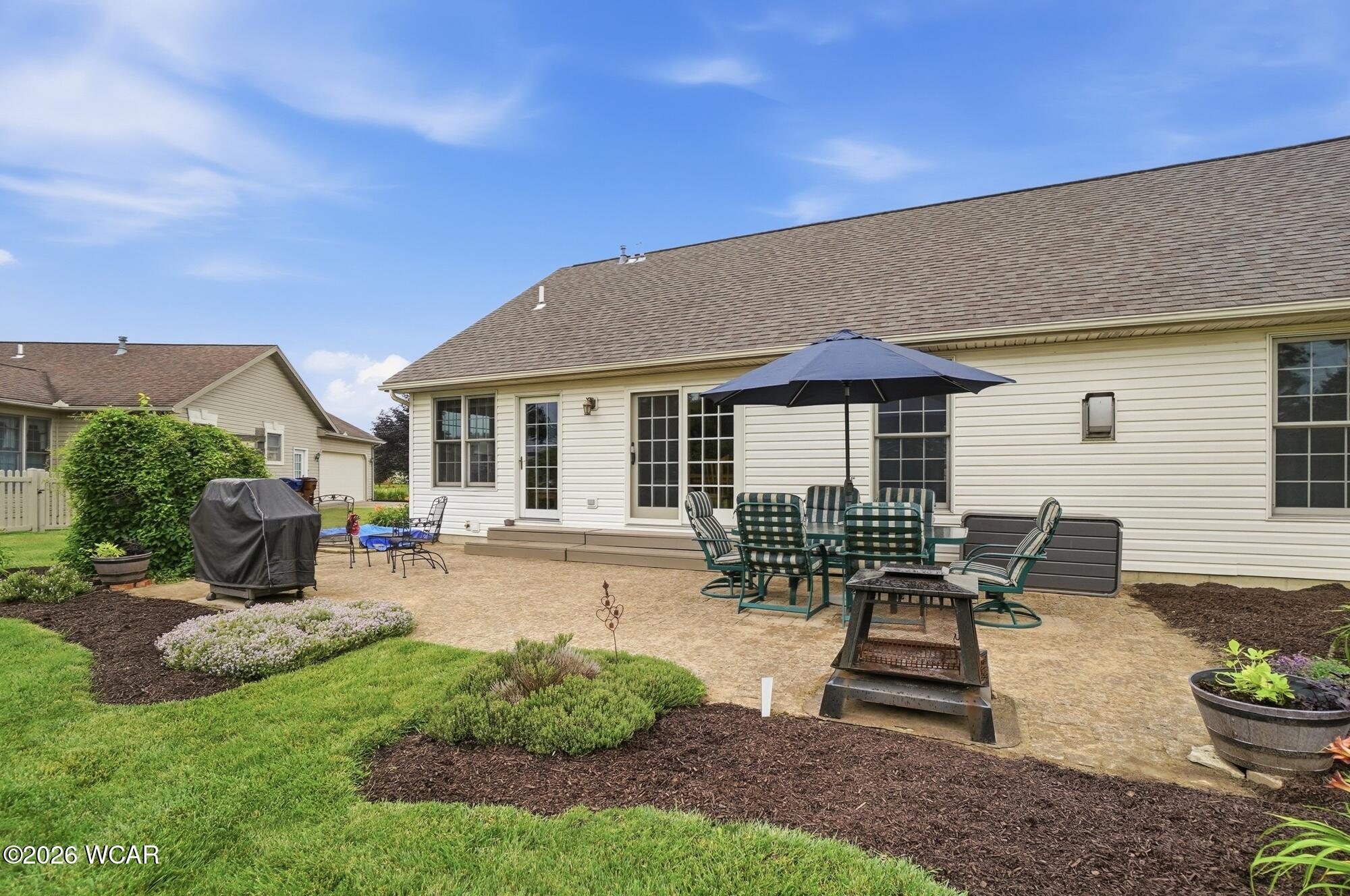 656 Gardenview Circle, Lima, Ohio