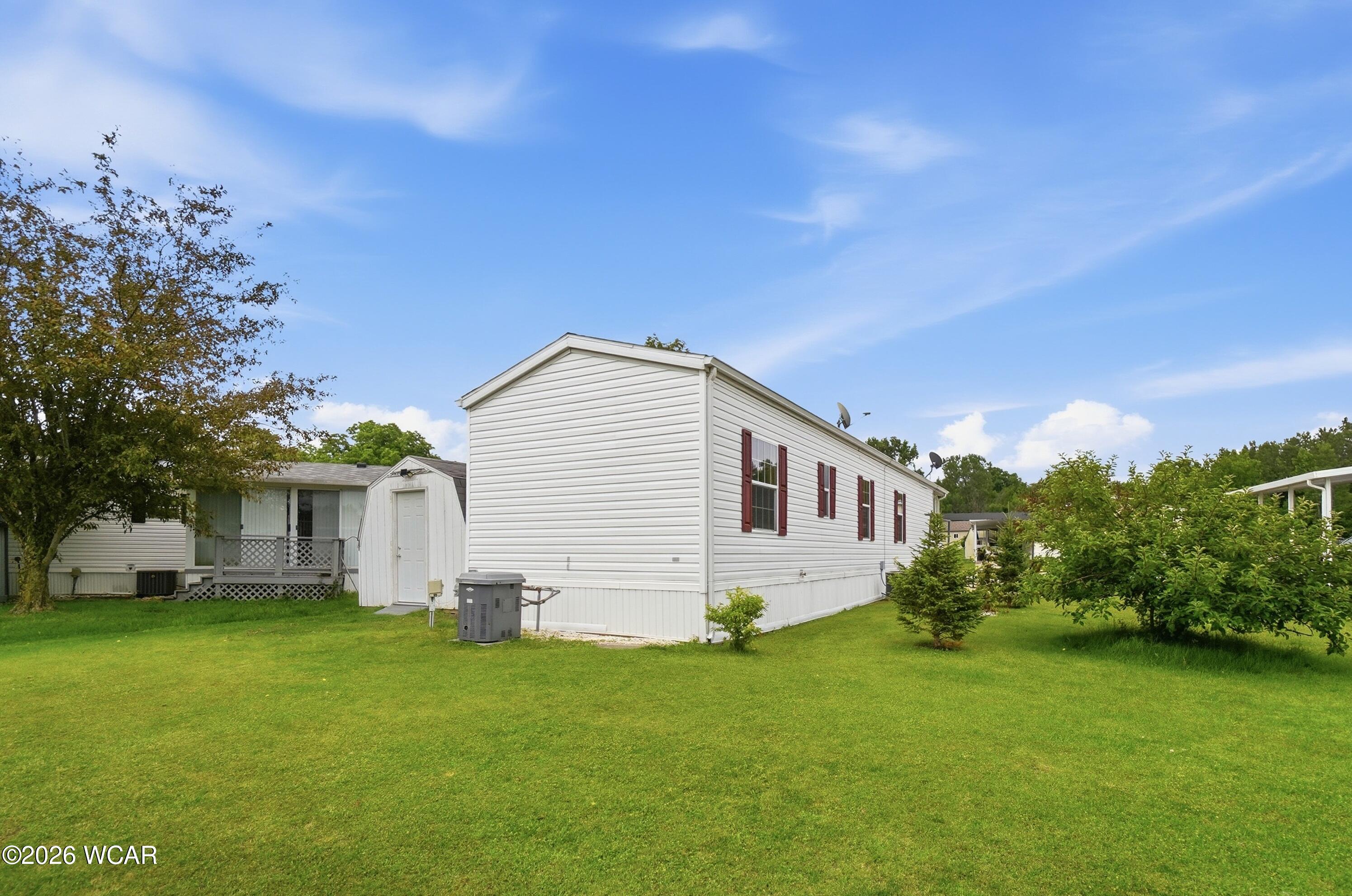218 Pinewood Circle, Lima, Ohio