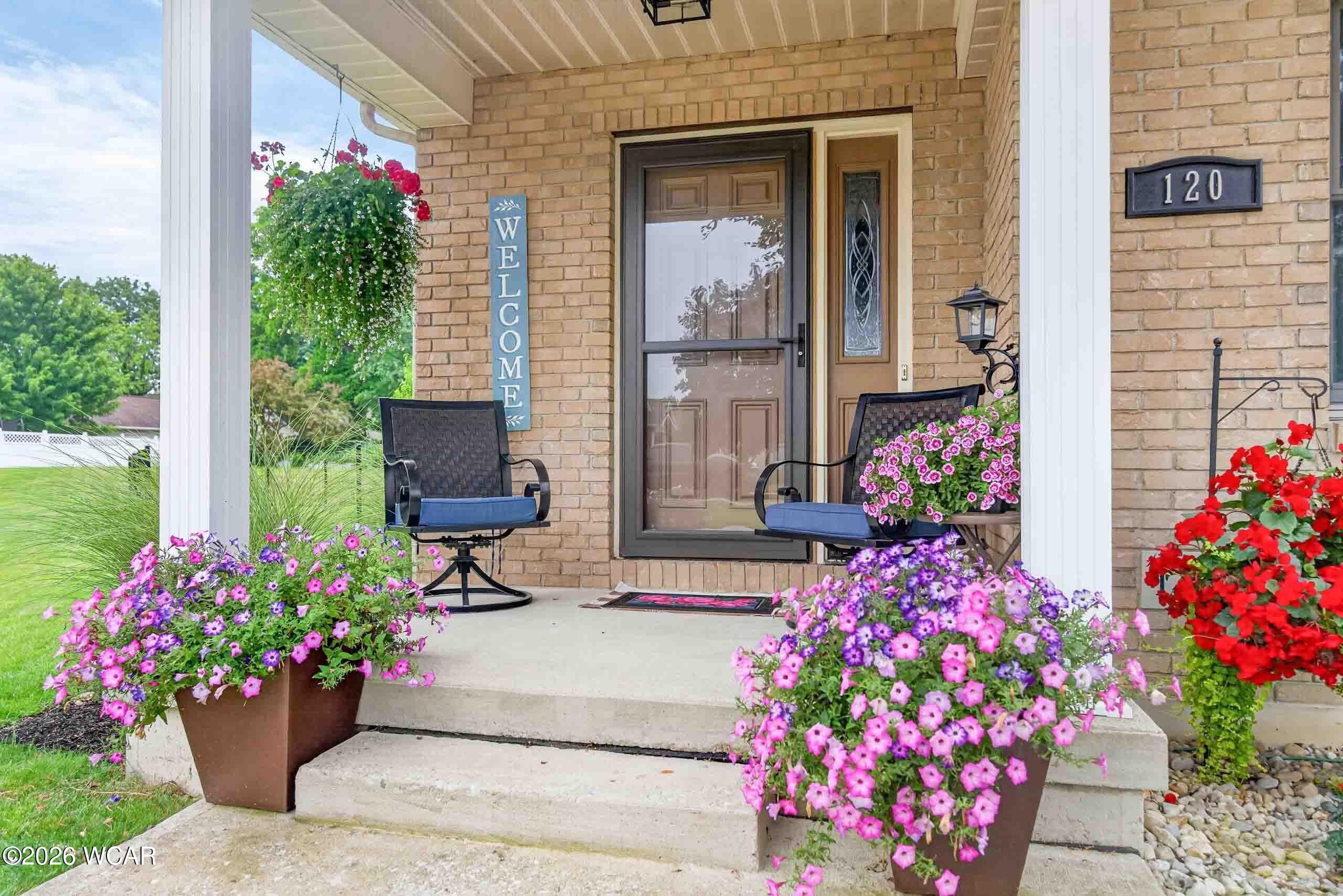 120 Village Green Drive, Sidney, Ohio