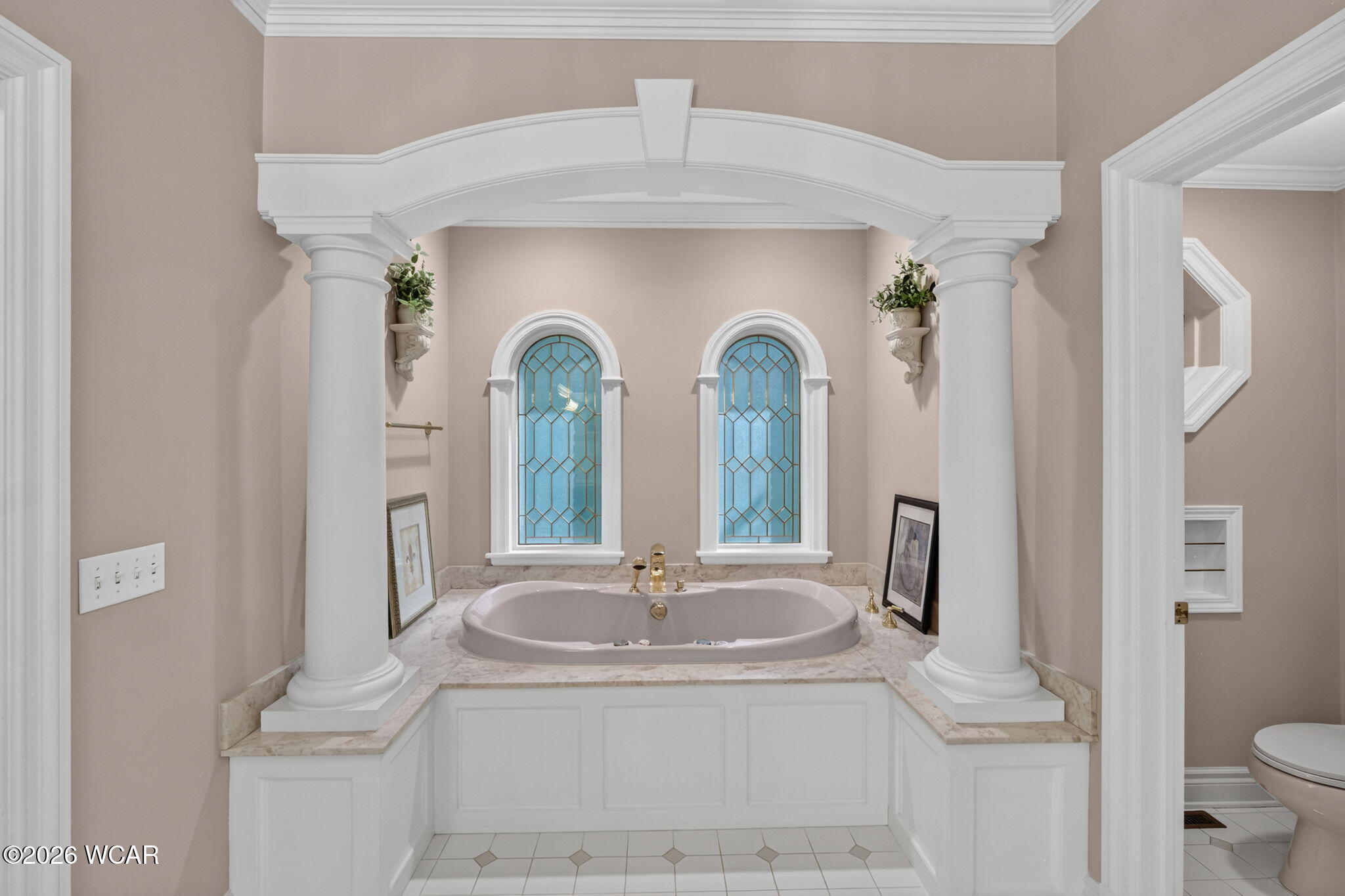 4 Hunters Gate Drive, Findlay, Ohio