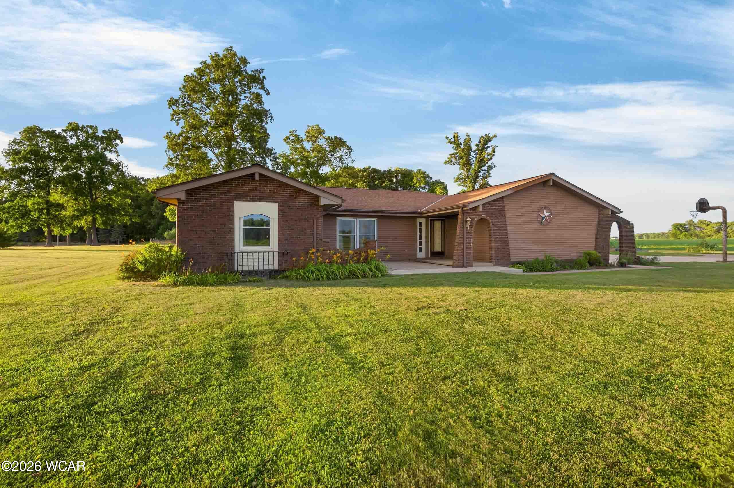 18477 Linker Shellenberger Road, Jackson Center, Ohio