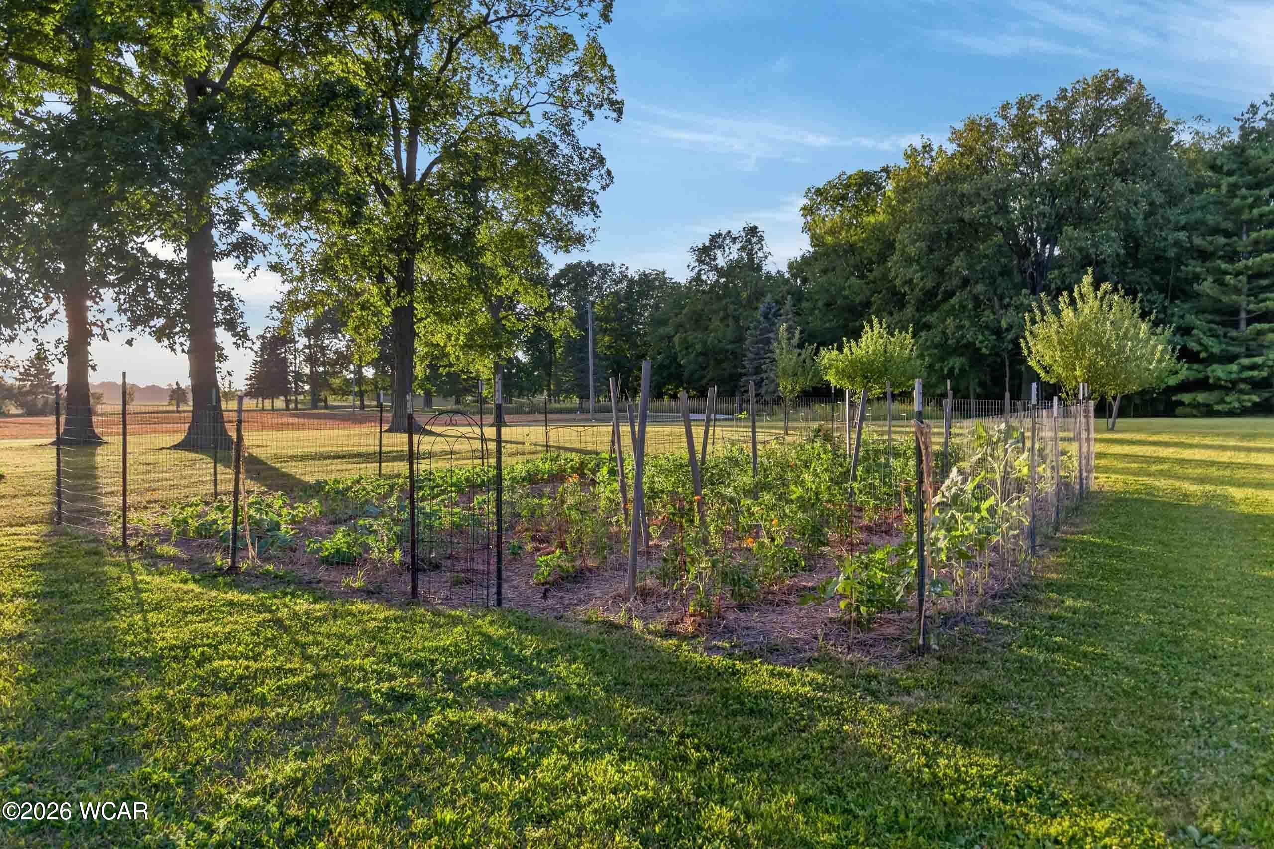 18477 Linker Shellenberger Road, Jackson Center, Ohio