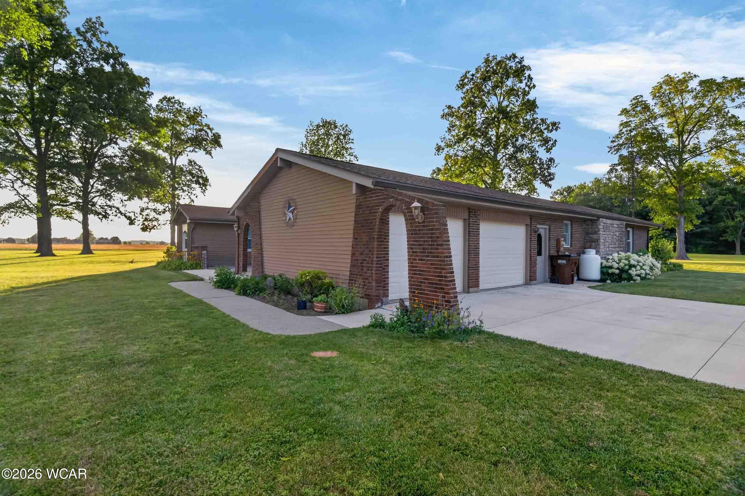 18477 Linker Shellenberger Road, Jackson Center, Ohio
