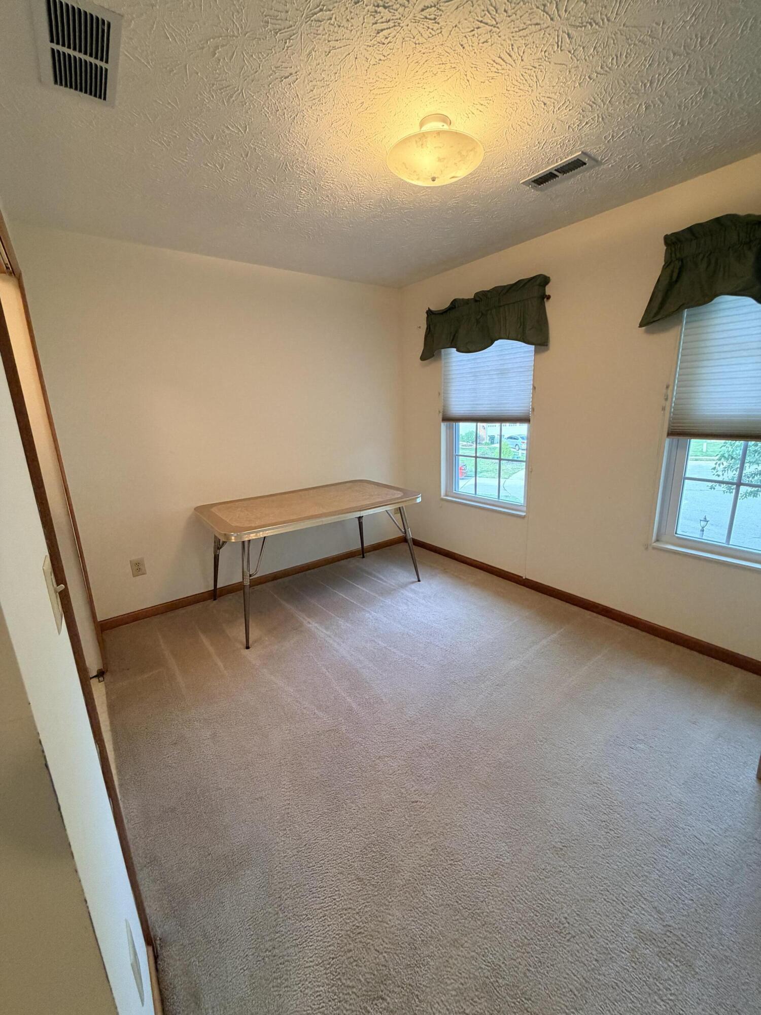 554 Woodbury, Troy, Ohio 45373