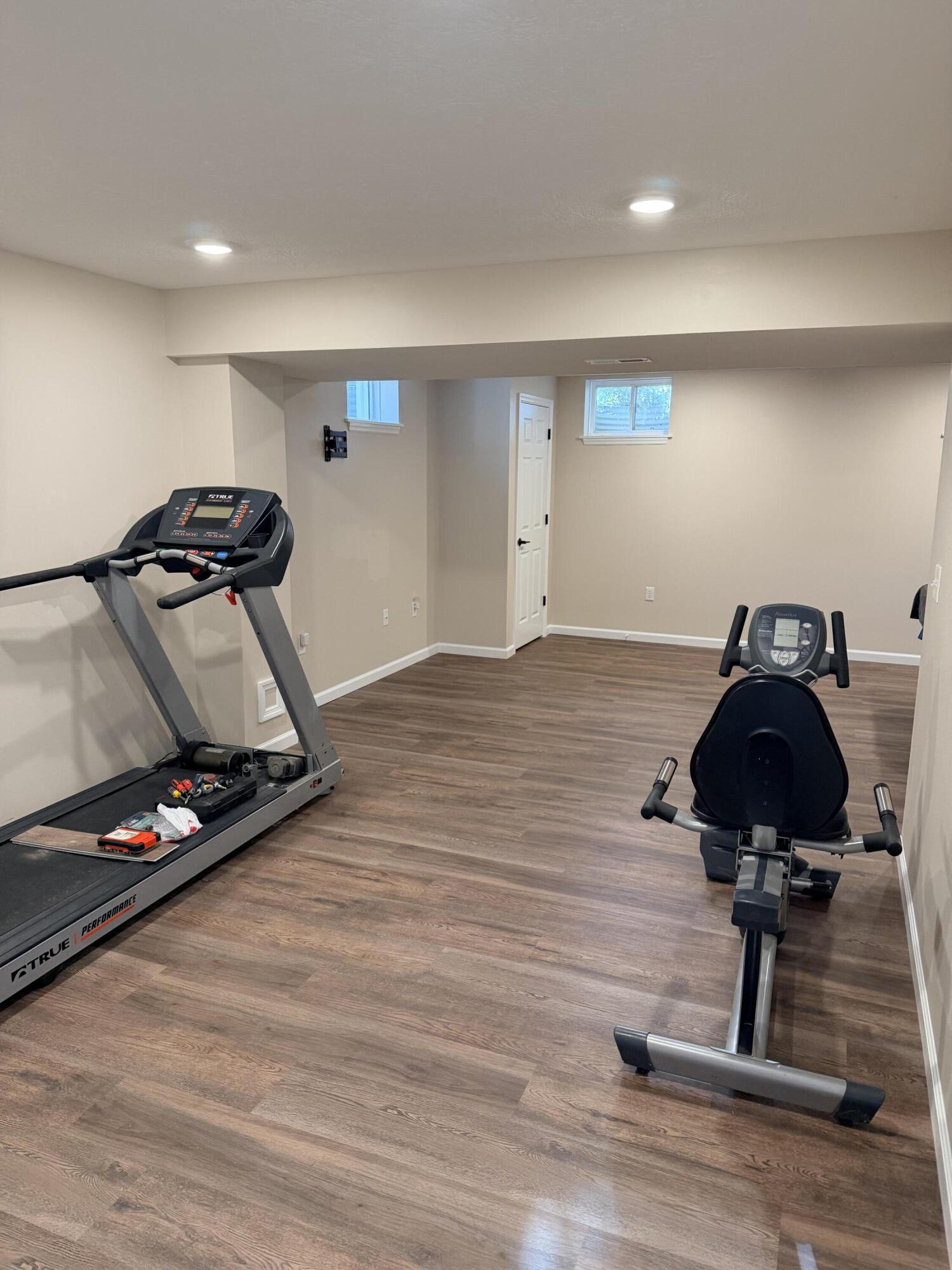 554 Woodbury, Troy, Ohio 45373