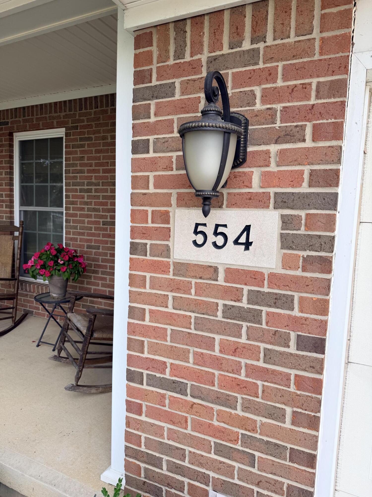 554 Woodbury, Troy, Ohio 45373