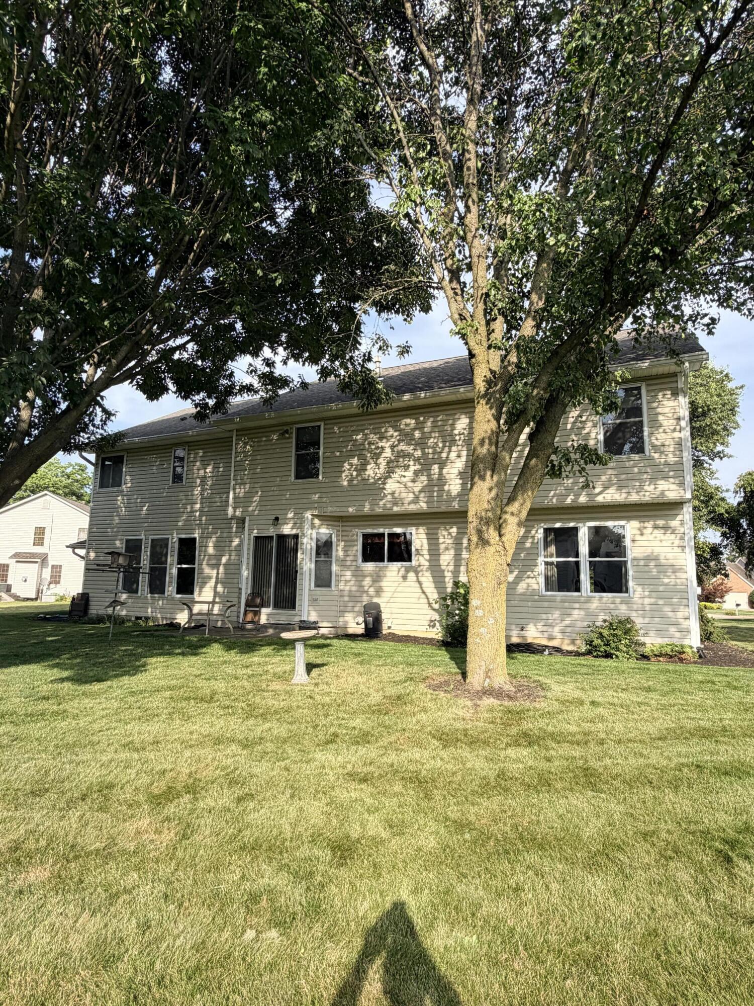 554 Woodbury, Troy, Ohio 45373