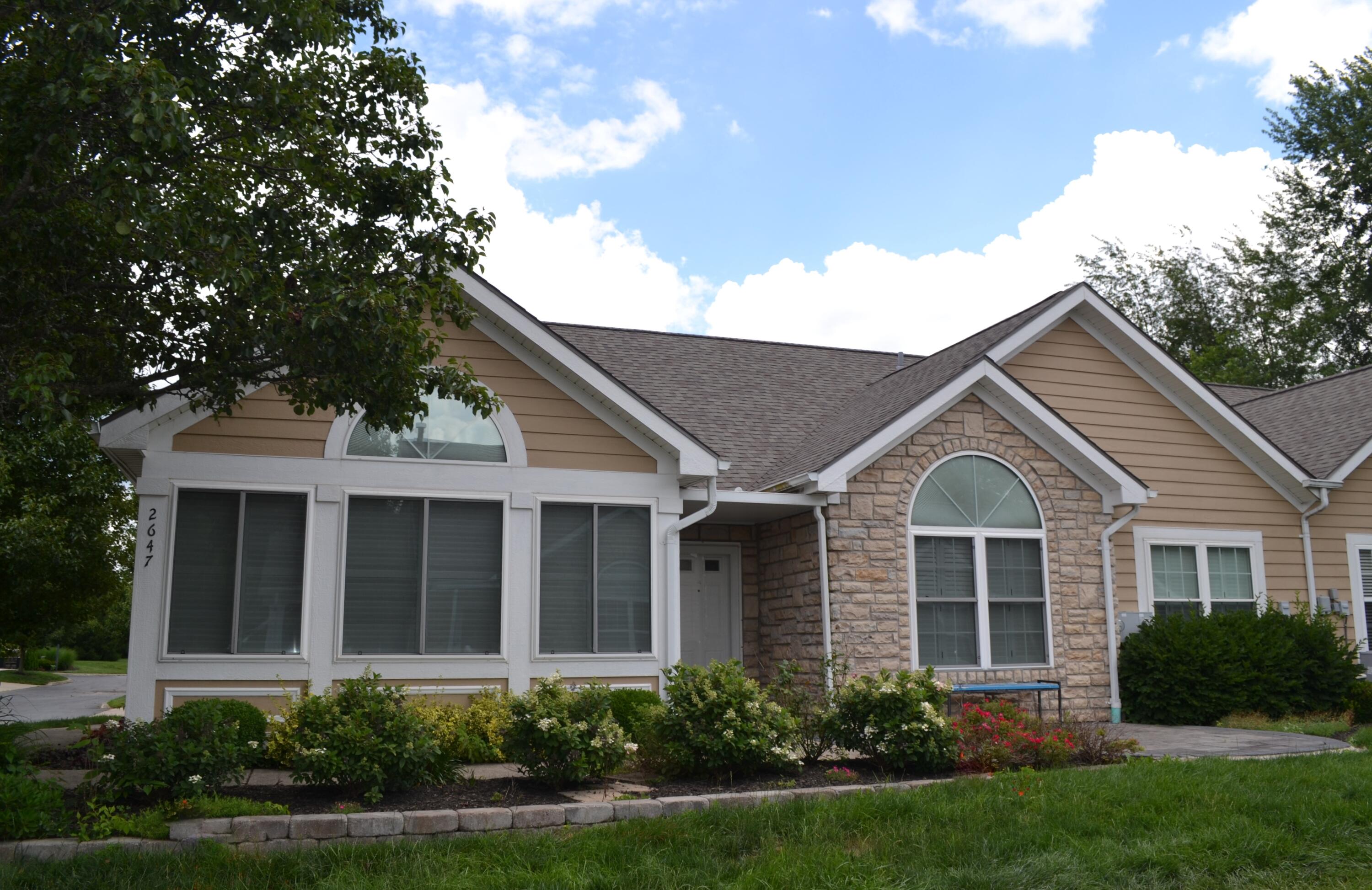 2647 Prestwick Village, Springfield, Ohio 45503