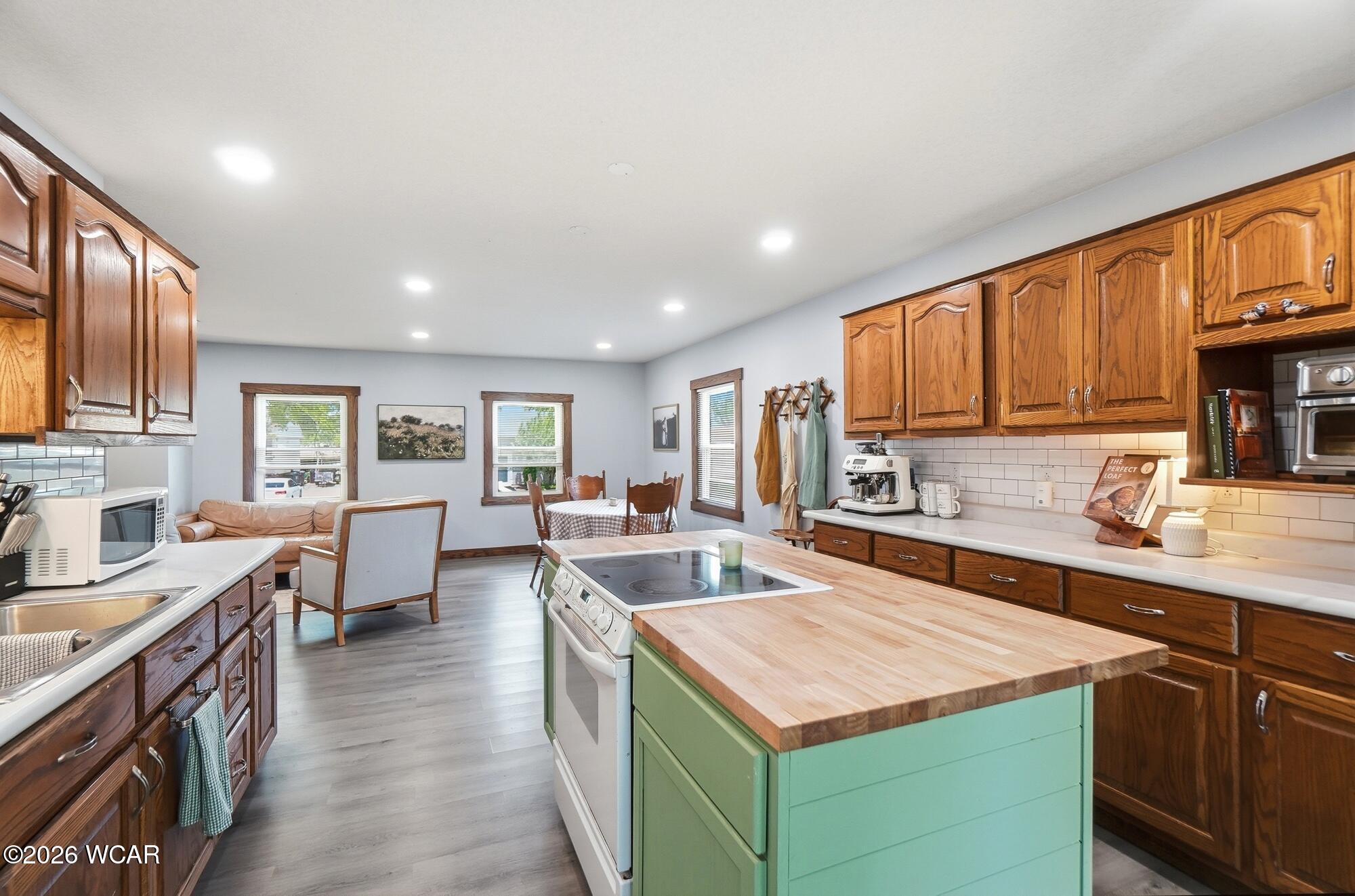 693 Lane Avenue, Lima, Ohio