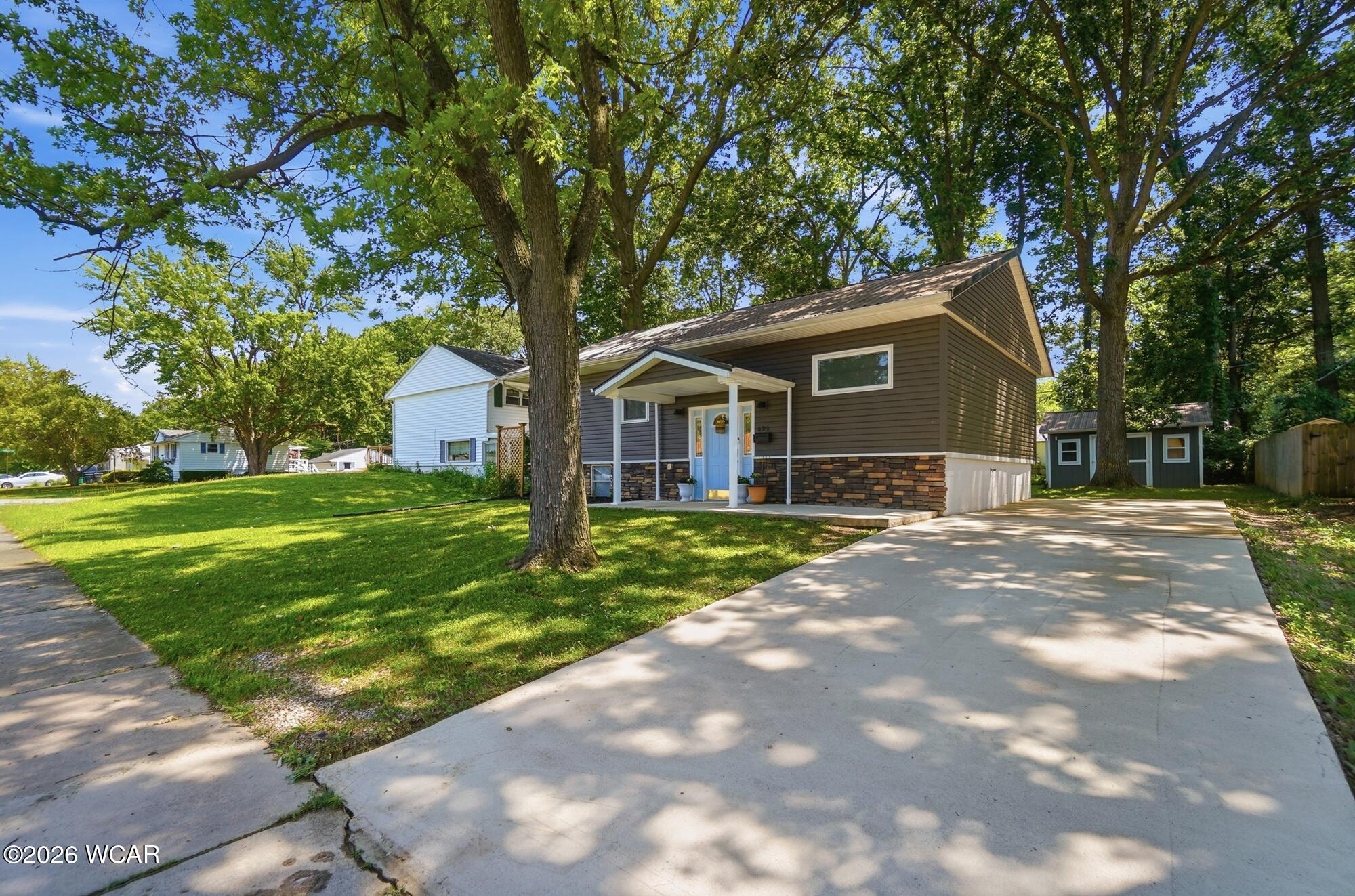 693 Lane Avenue, Lima, Ohio