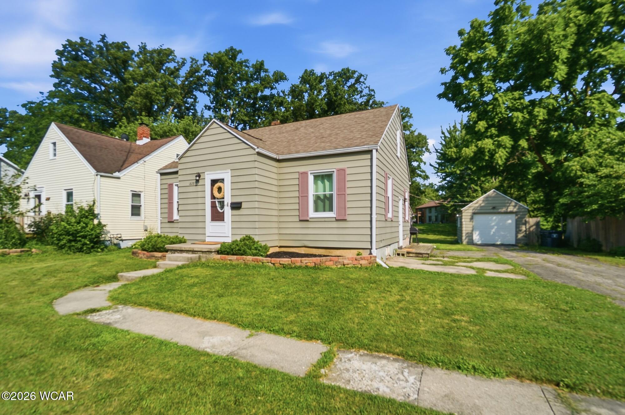 1828 University Boulevard, Lima, Ohio