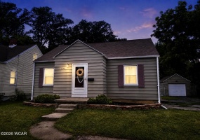 1828 University Boulevard, Lima, Ohio, 3 Bedrooms Bedrooms, ,2 BathroomsBathrooms,Residential,For Sale,University,310747