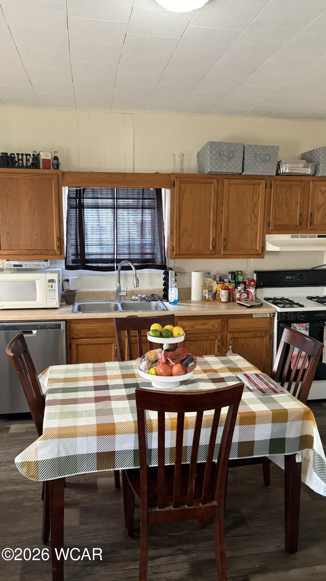 501 Elm Street, McGuffey, Ohio
