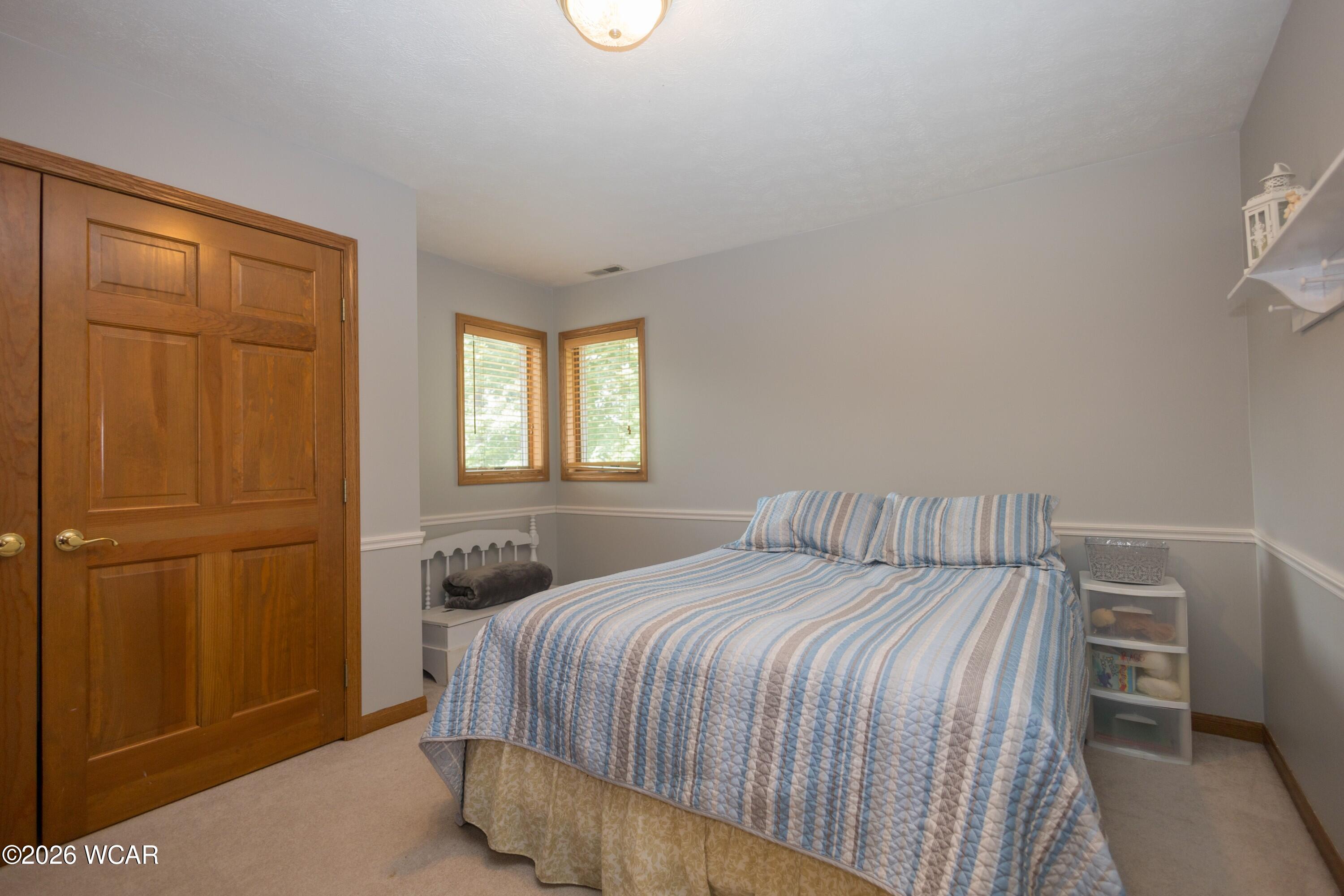 2924 AMANDA LAKES DR., Lima, Ohio