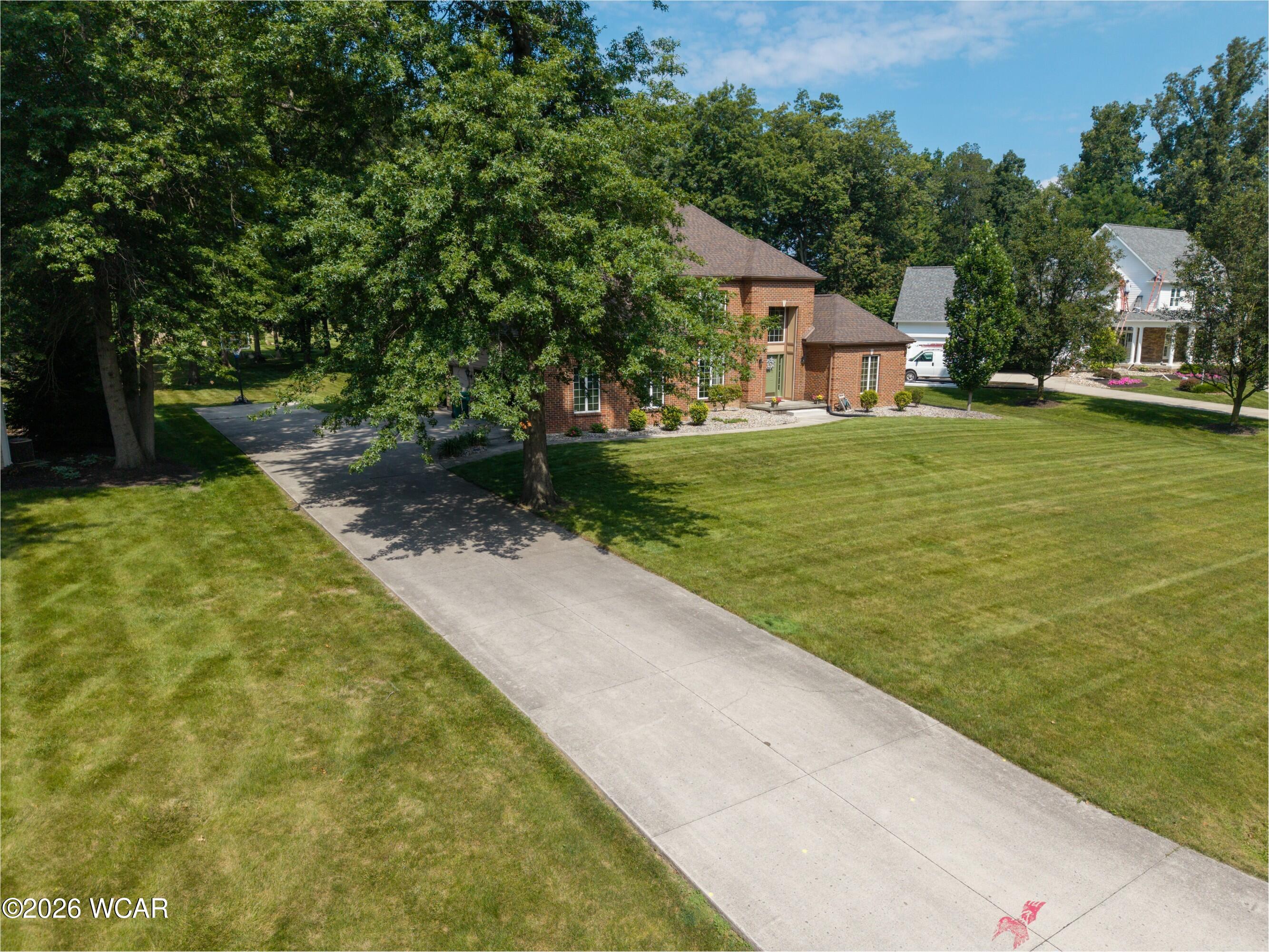 2924 AMANDA LAKES DR., Lima, Ohio