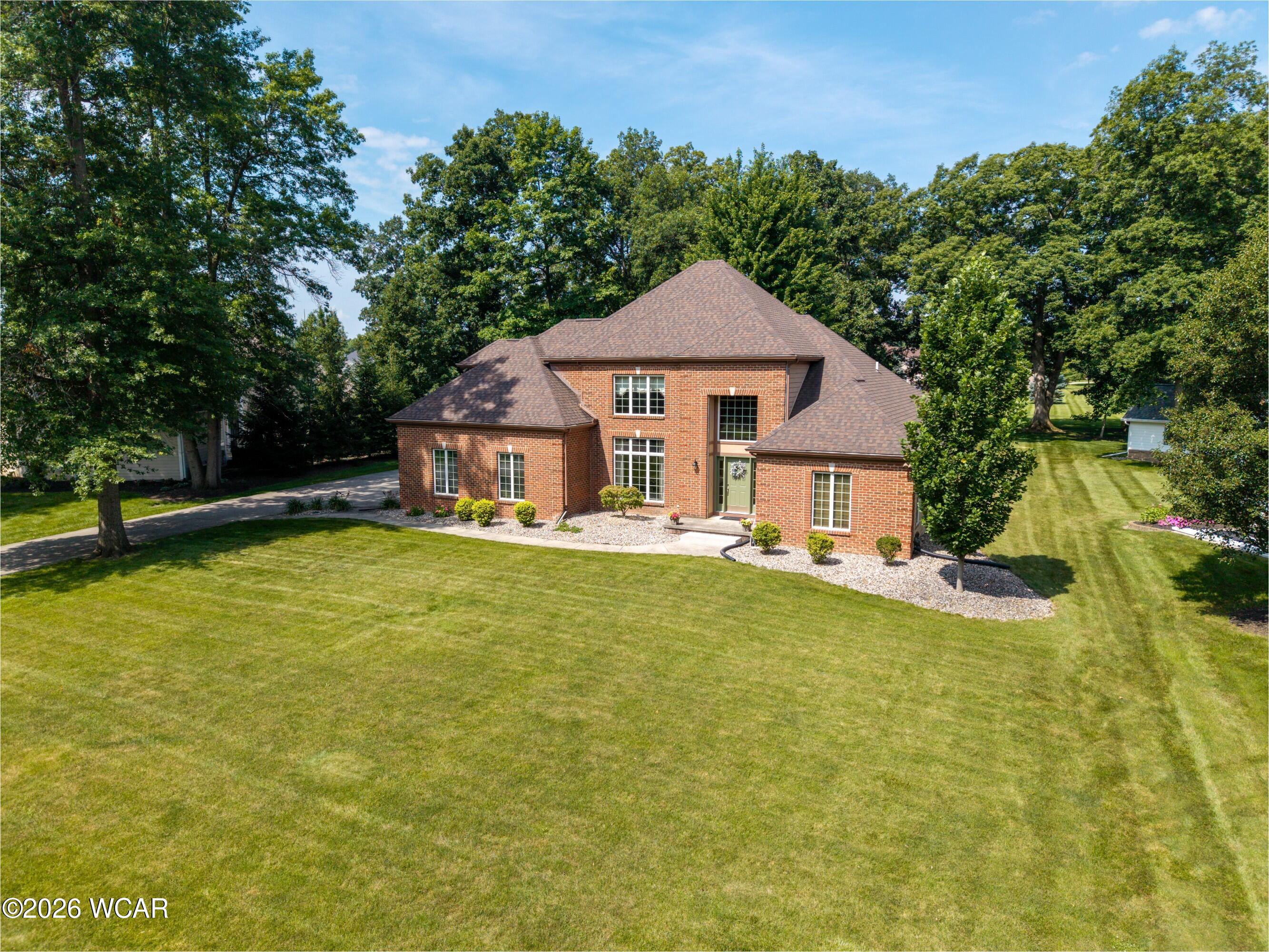2924 AMANDA LAKES DR., Lima, Ohio