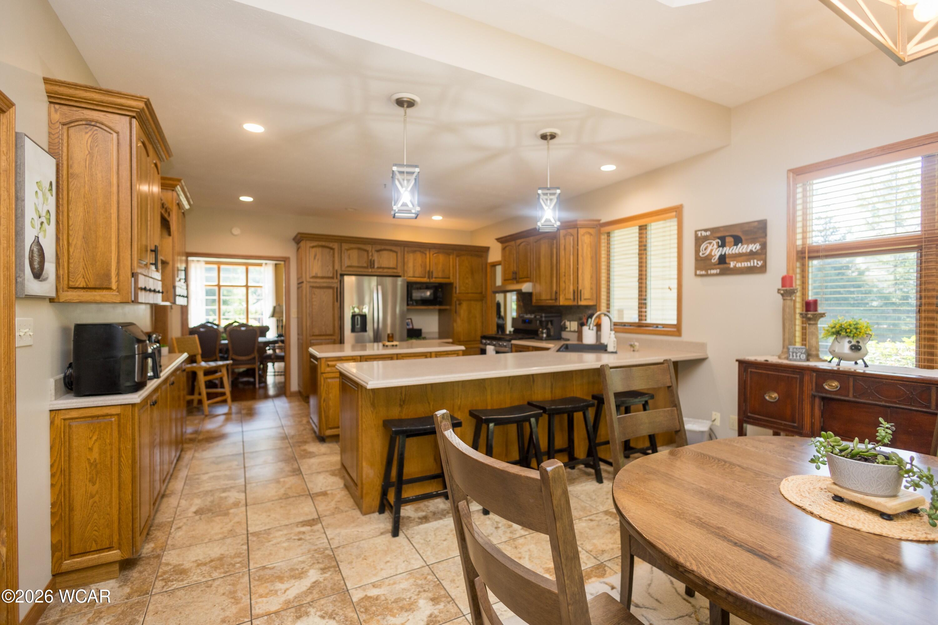2924 AMANDA LAKES DR., Lima, Ohio