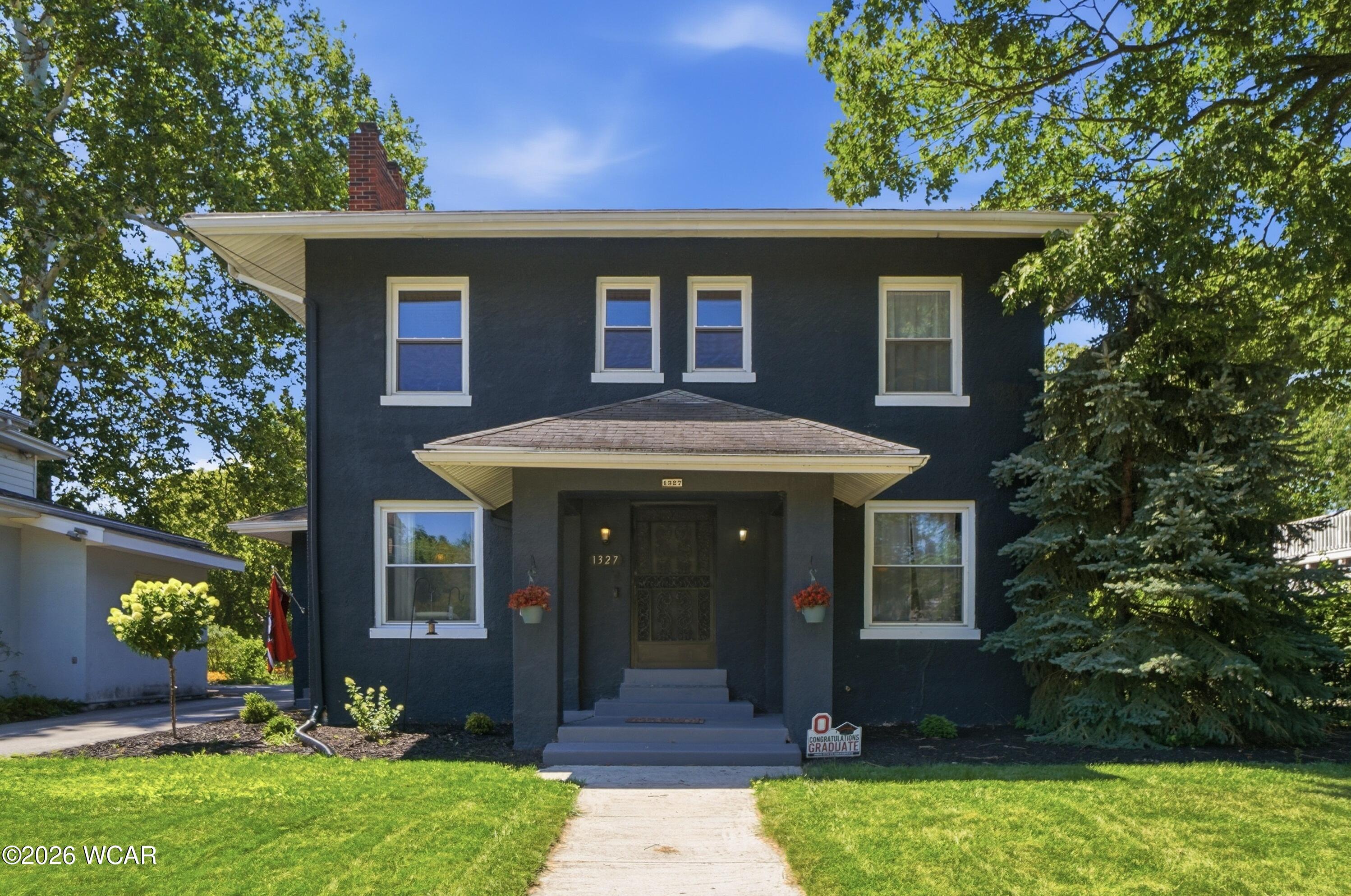 1327 Lakewood Avenue, Lima, Ohio