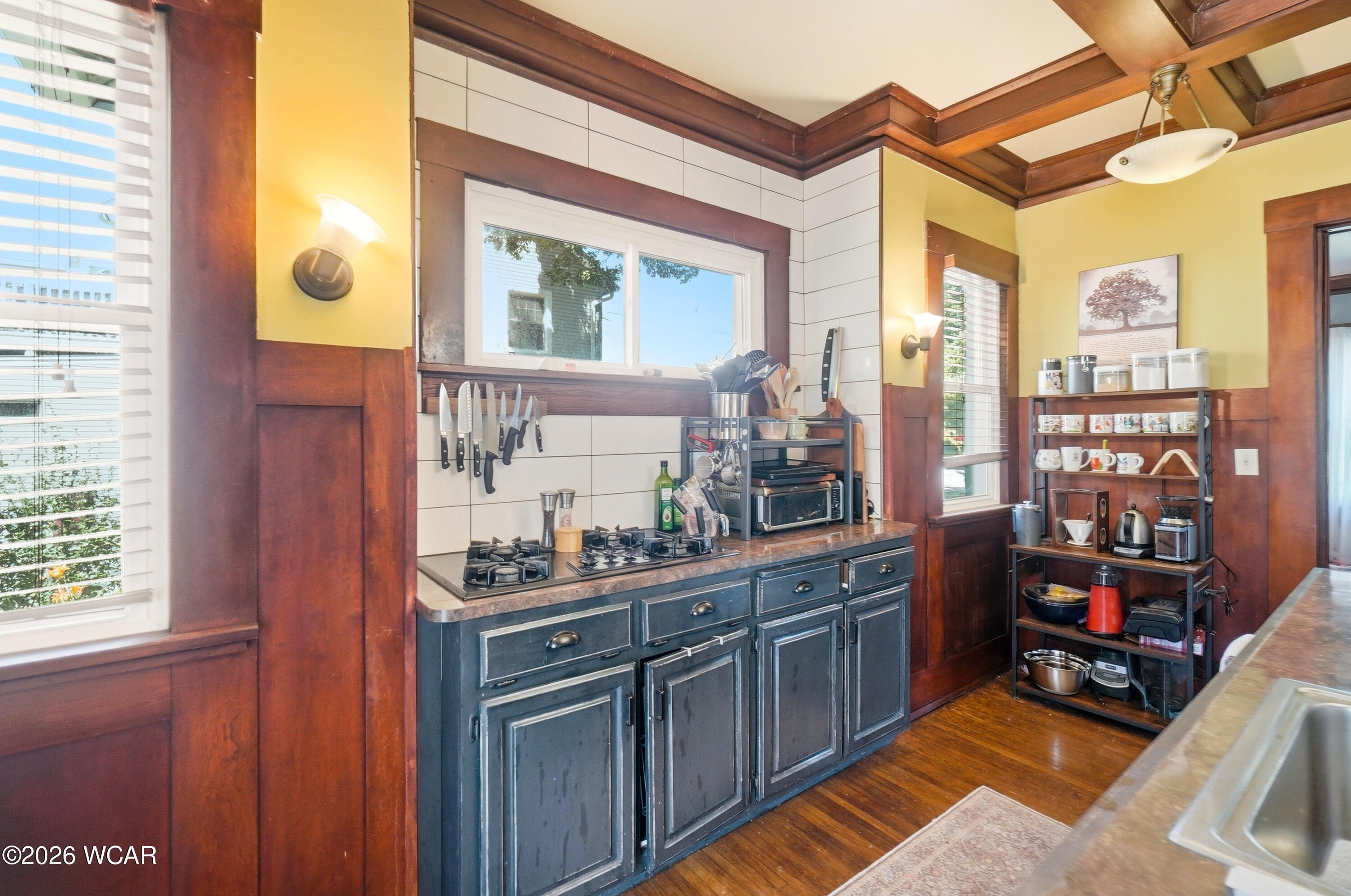 1327 Lakewood Avenue, Lima, Ohio