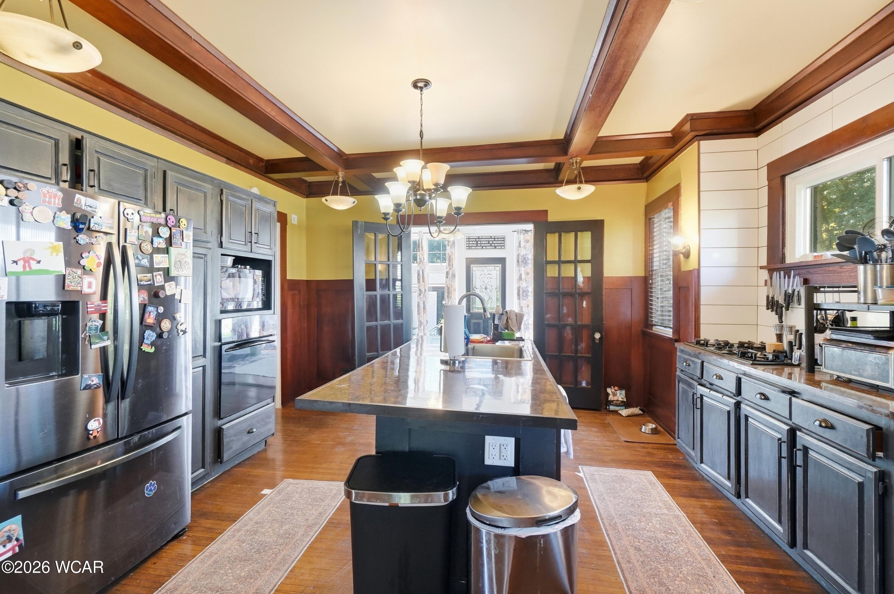 1327 Lakewood Avenue, Lima, Ohio