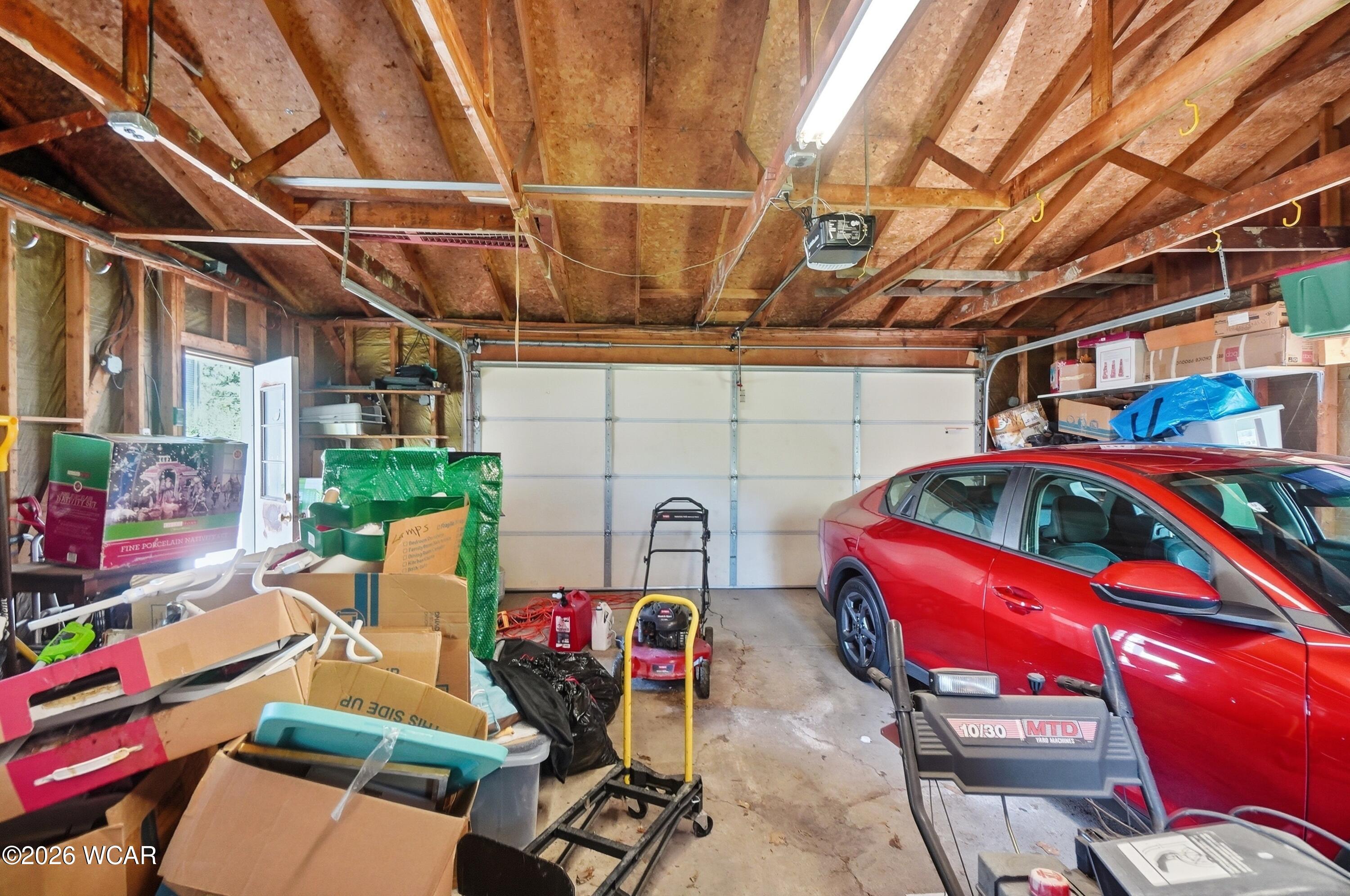 1327 Lakewood Avenue, Lima, Ohio
