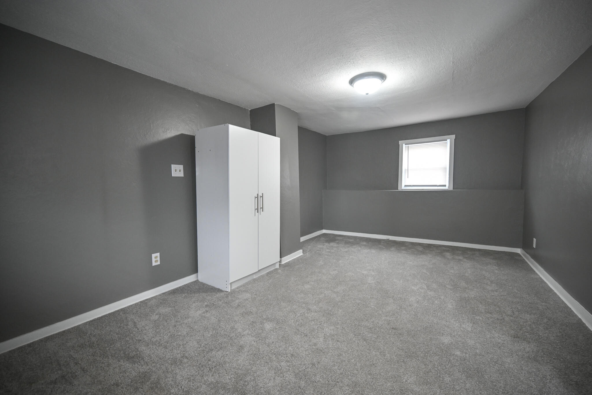 718 Summer, Springfield, Ohio 45505