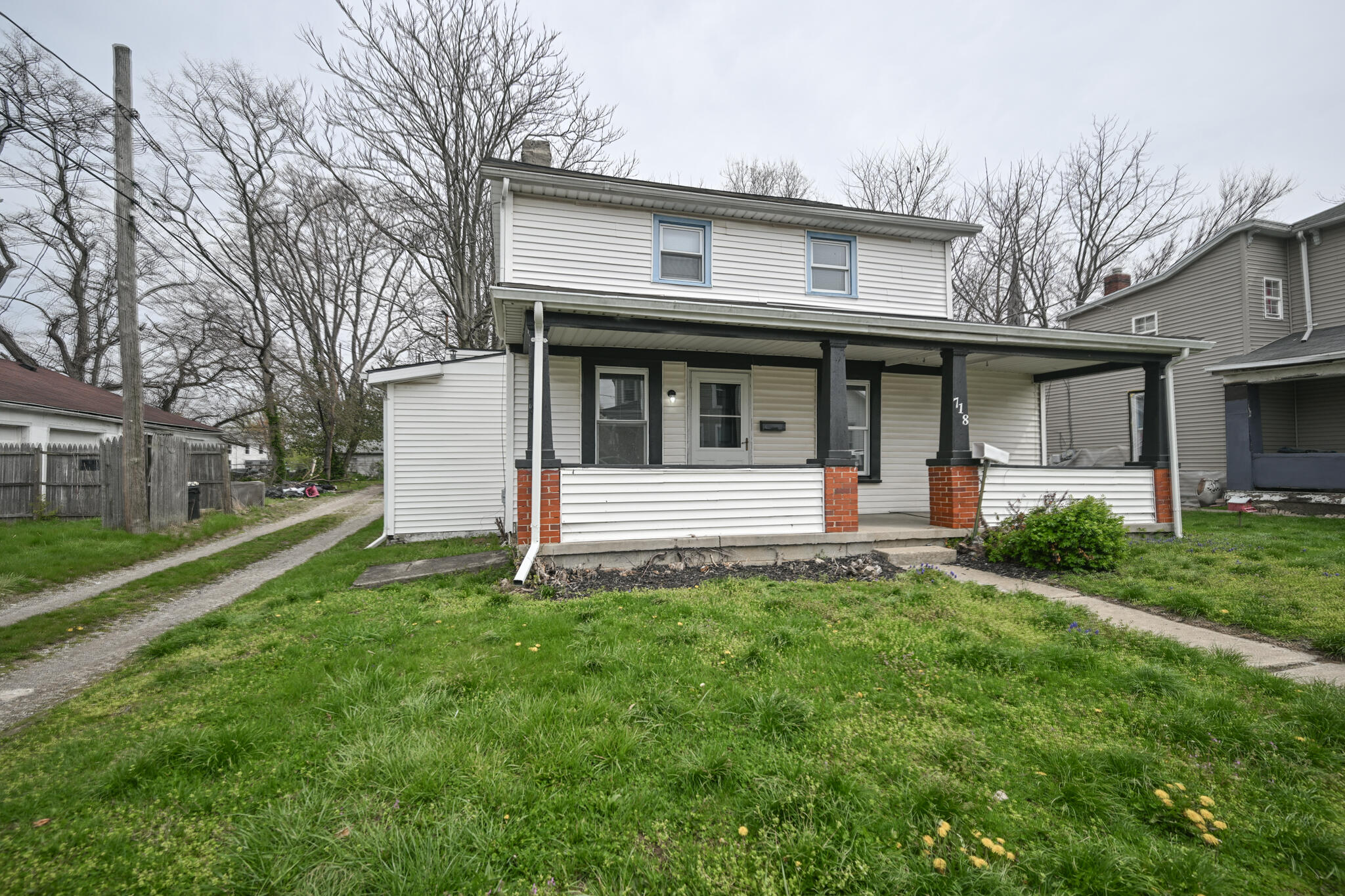718 Summer, Springfield, Ohio 45505