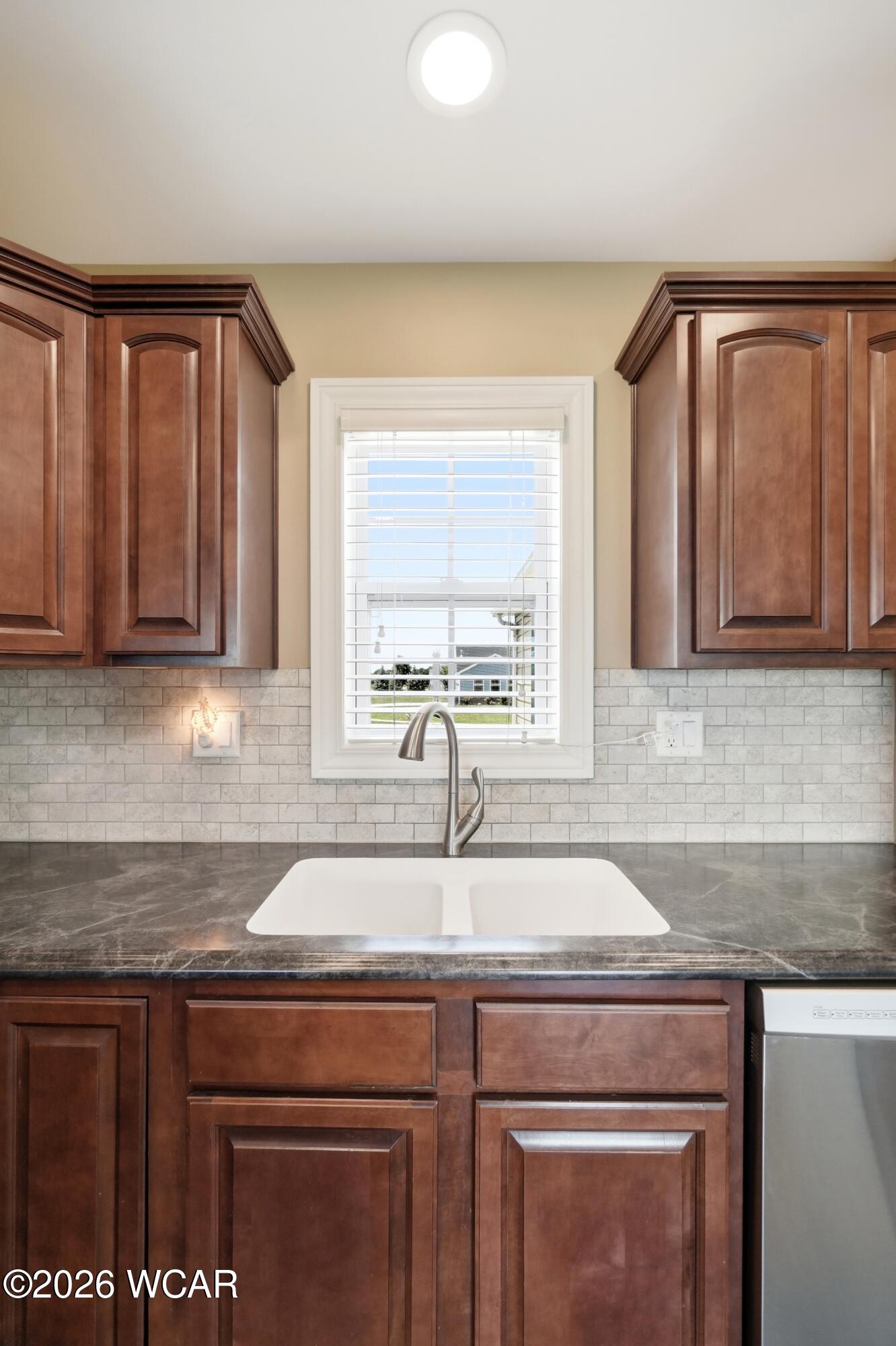 1706 Applejack Drive, Wapakoneta, Ohio