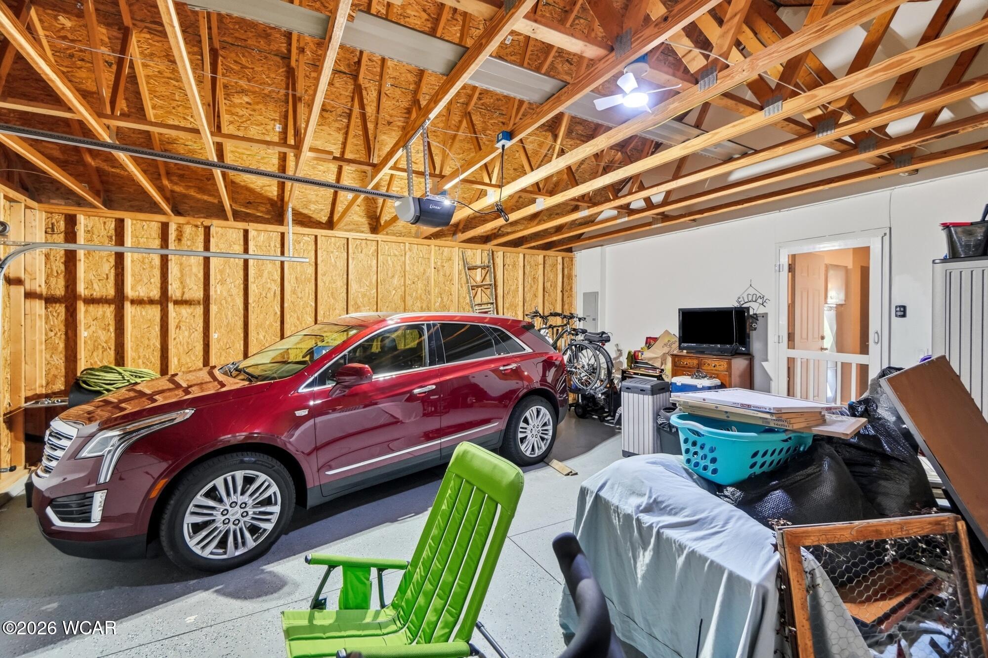 1706 Applejack Drive, Wapakoneta, Ohio