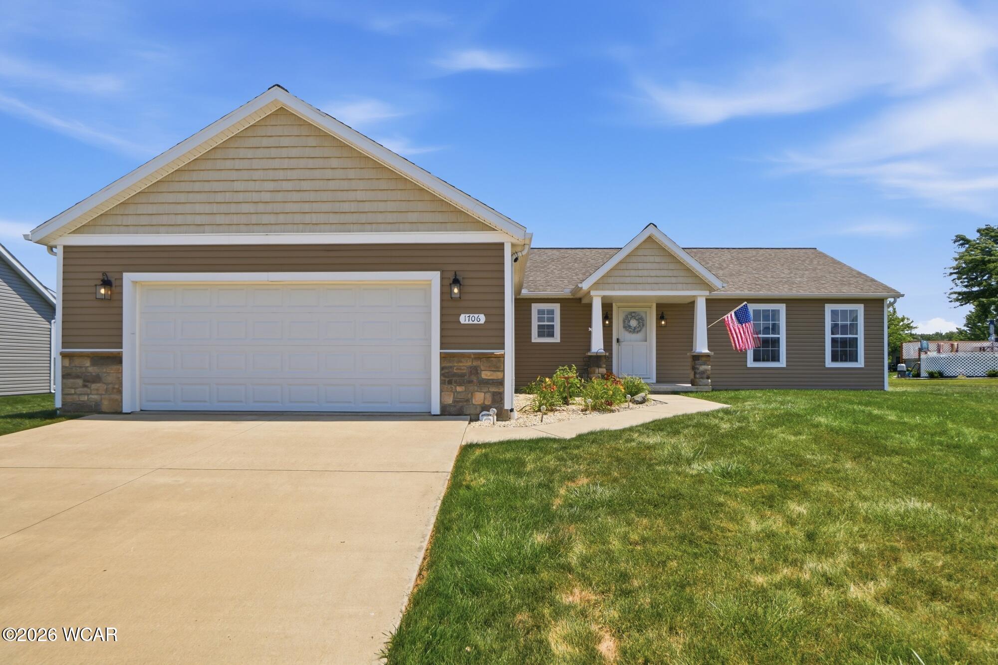 1706 Applejack Drive, Wapakoneta, Ohio
