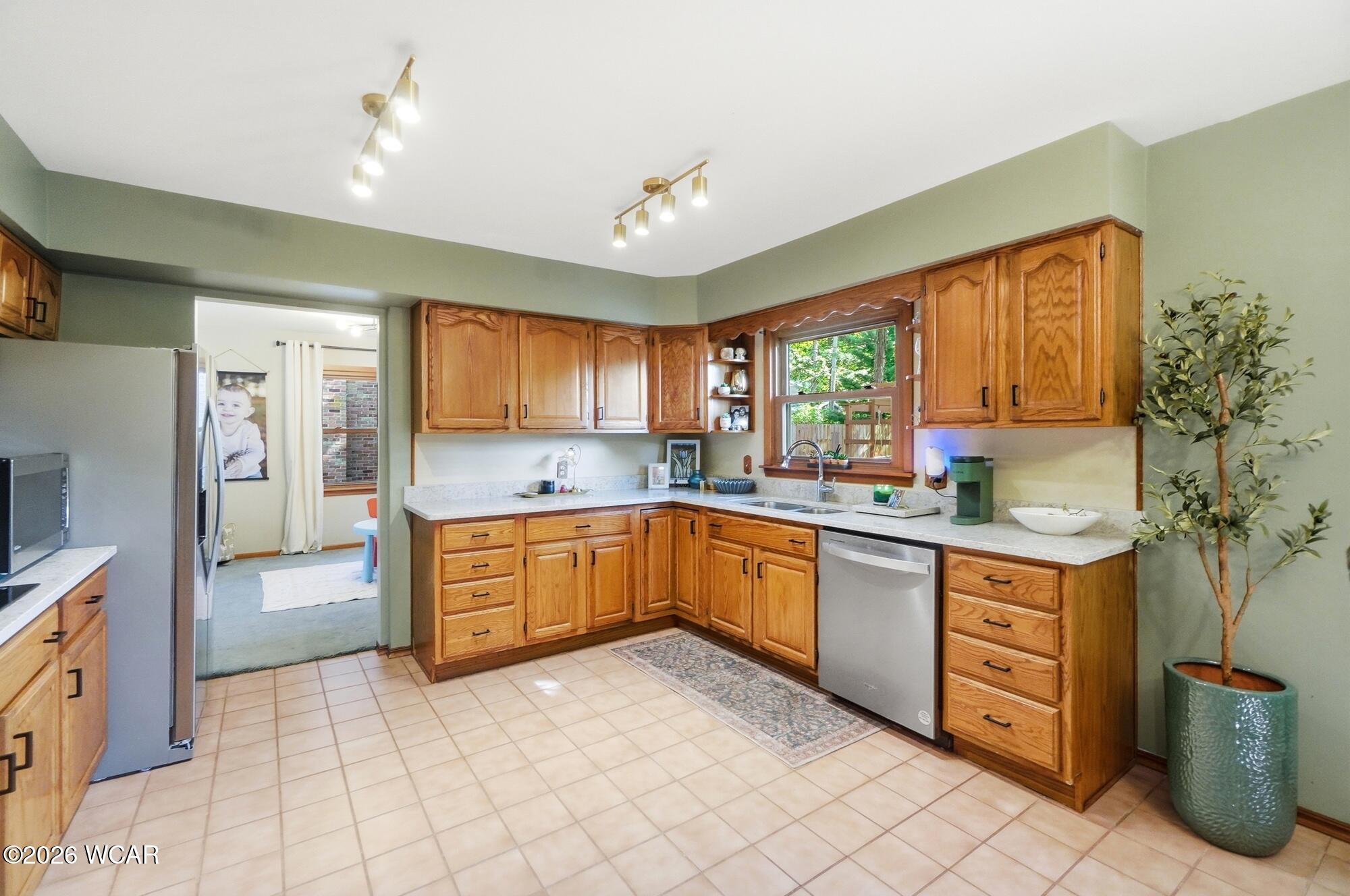 542 Fenway Drive, Lima, Ohio