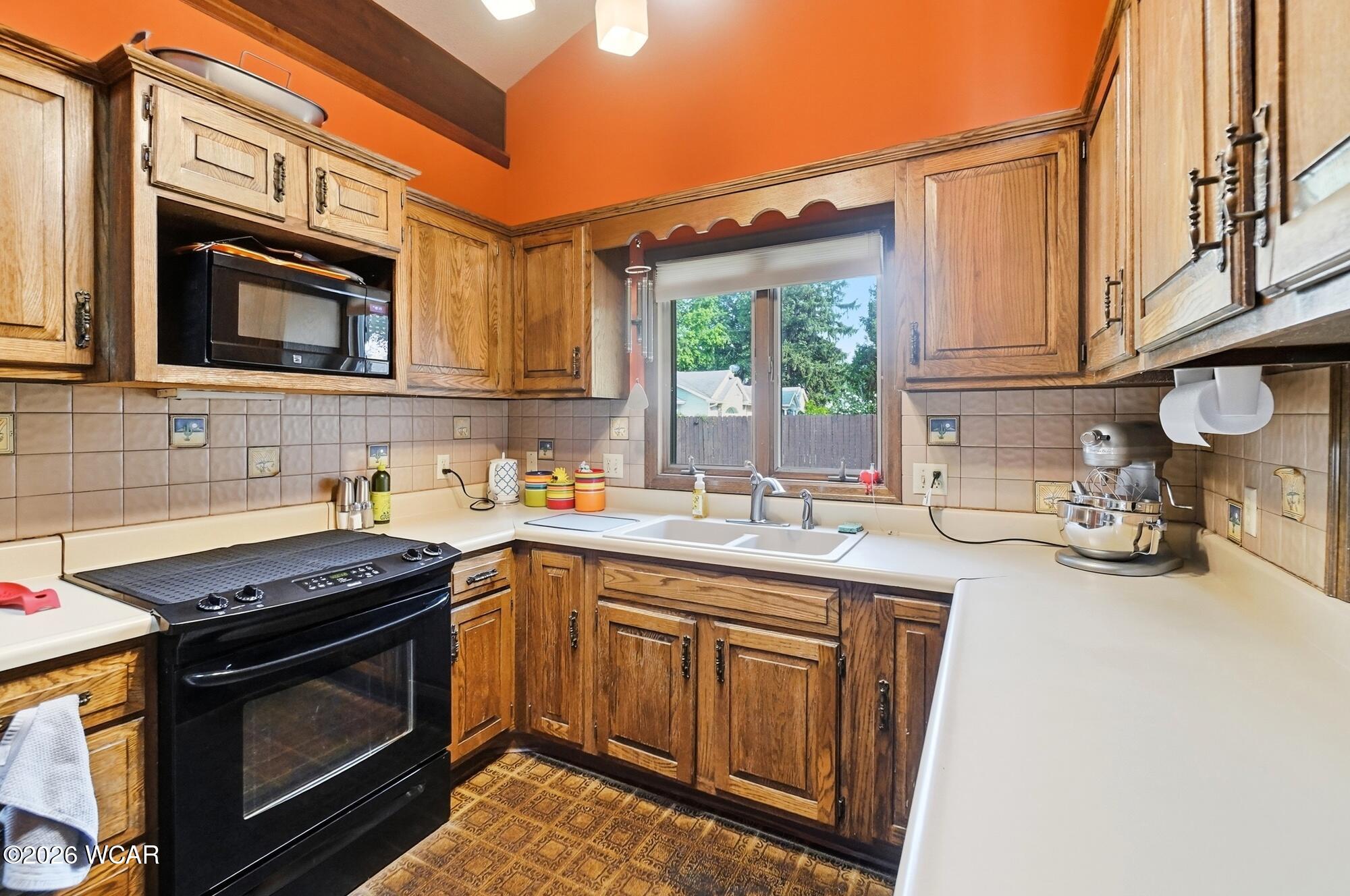 2928 Westimber Court, Lima, Ohio
