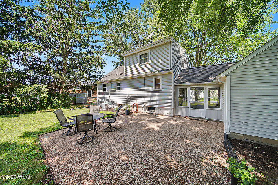 118 Garmatter Street, Bluffton, Ohio