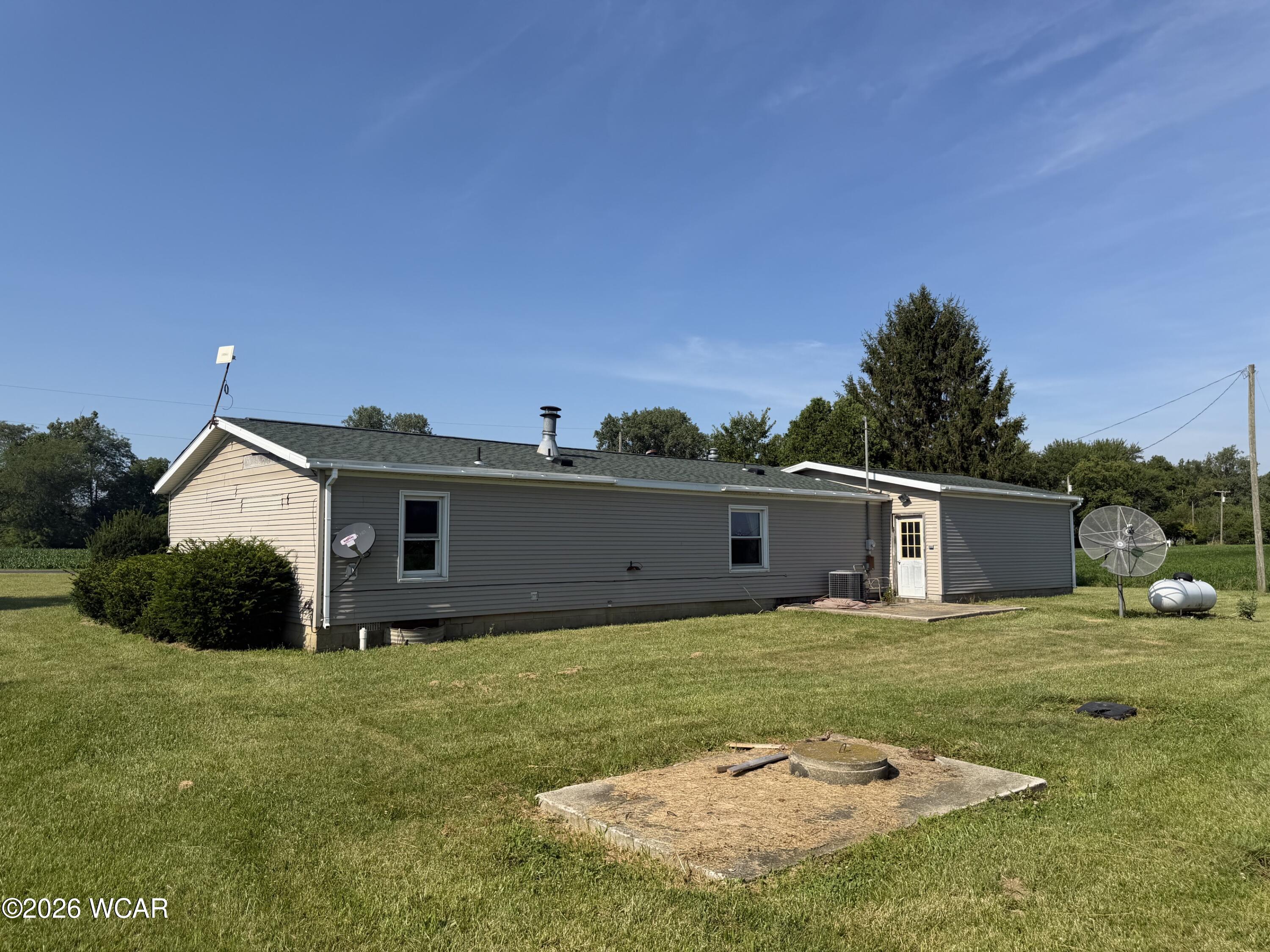 5910 Creps Road, Harrod, Ohio