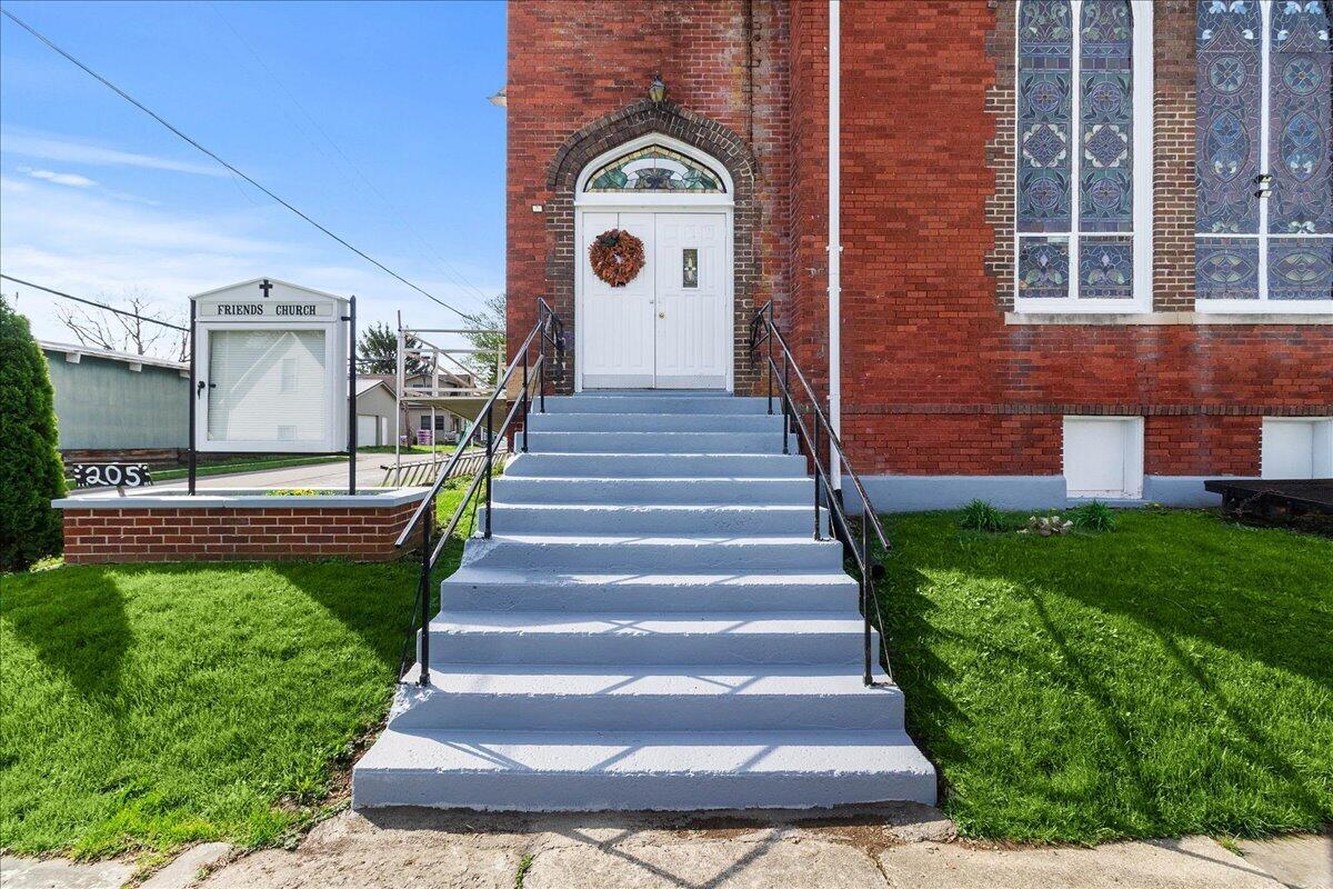 205 Center, West Mansfield, Ohio 43358
