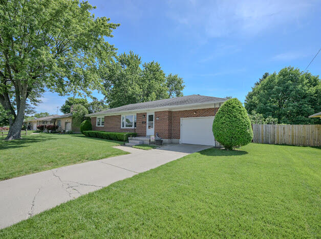 2606 Cavins, Springfield, Ohio 45503