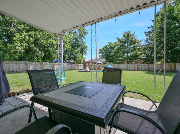 2606 Cavins, Springfield, Ohio 45503