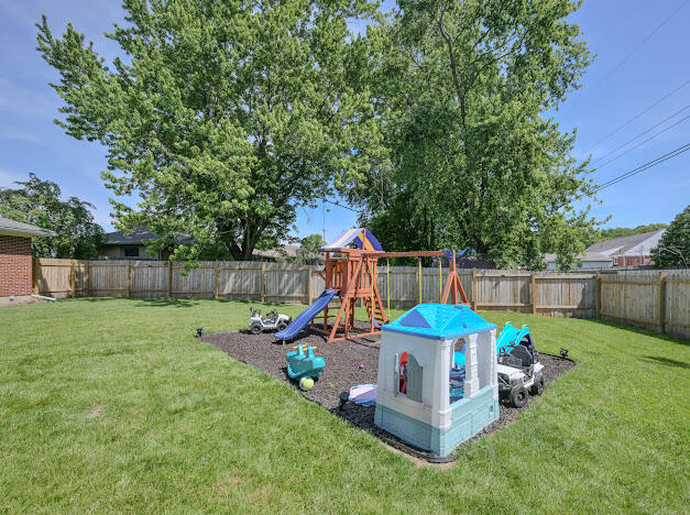 2606 Cavins, Springfield, Ohio 45503