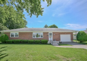 2606 Cavins, Springfield, Ohio 45503, 3 Bedrooms Bedrooms, ,1 BathroomBathrooms,Residential,For Sale,Cavins,1046159 2606 Cavins, Springfield, Ohio 45503, 3 Bedrooms Bedrooms, ,1 BathroomBathrooms,Residential,For Sale,Cavins,1046159