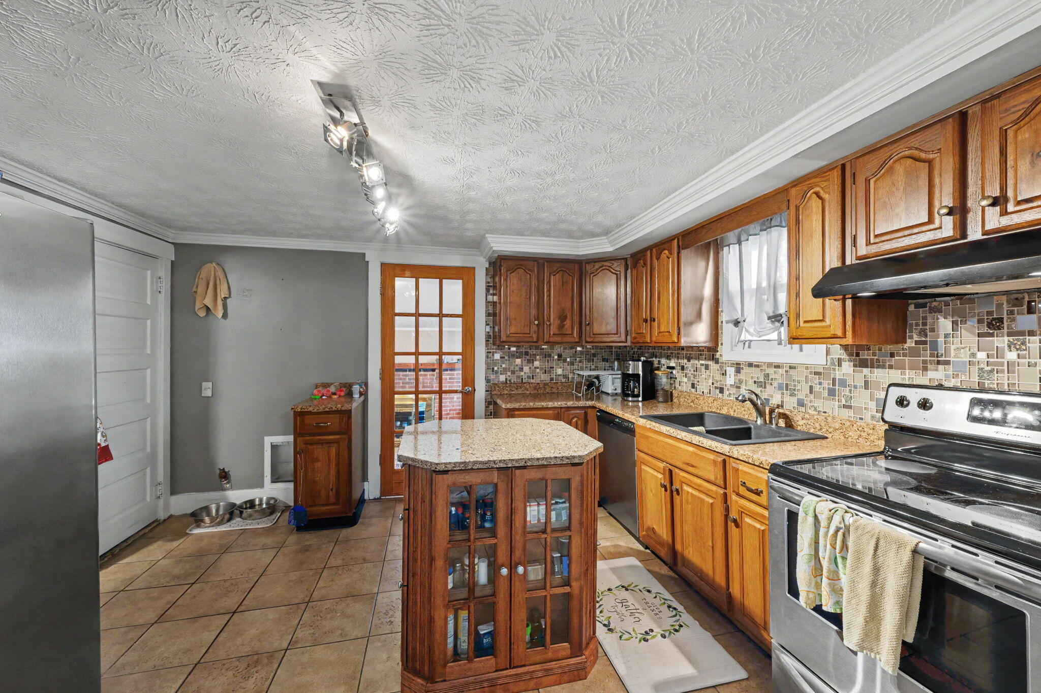 413 1st, Tipp City, Ohio 45371