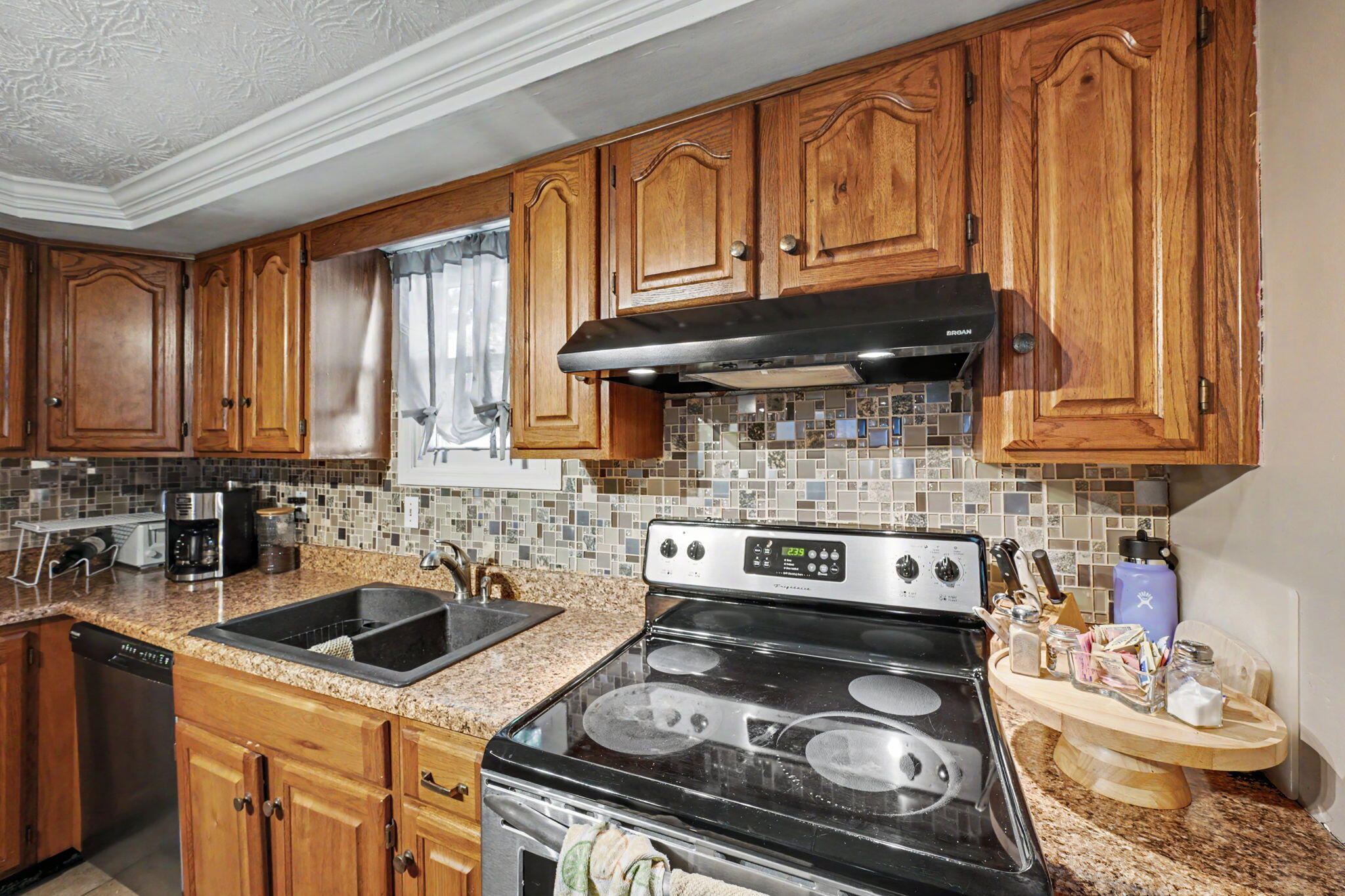 413 1st, Tipp City, Ohio 45371