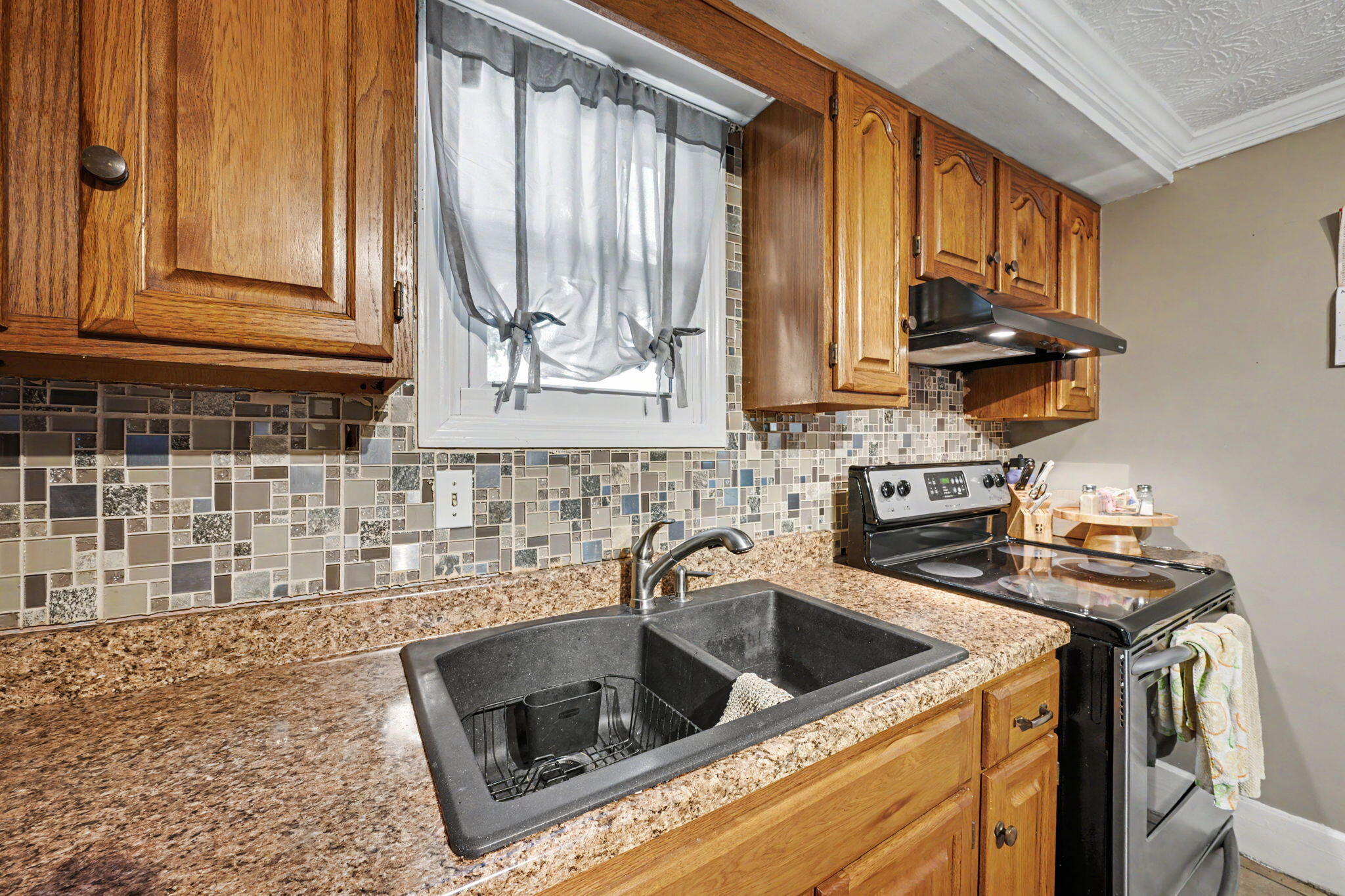 413 1st, Tipp City, Ohio 45371