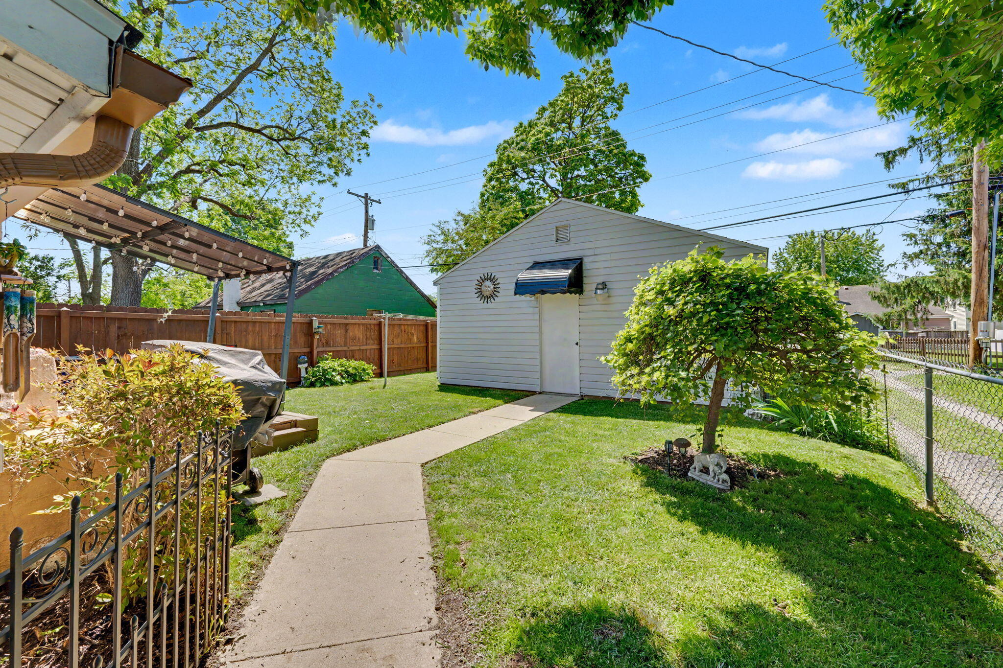 413 1st, Tipp City, Ohio 45371